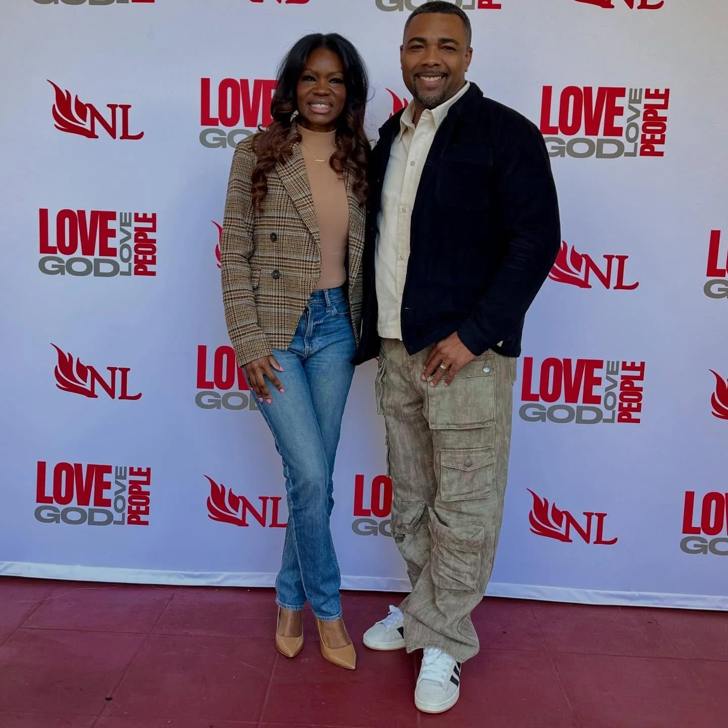 Whether you hit your goals or not this year, I want you to know that I&rsquo;m proud of the fact that you kept on showing up!! When you were tired, betrayed, grieving, experiencing momentum only to get the wind knocked out of you again. You&rsquo;re 