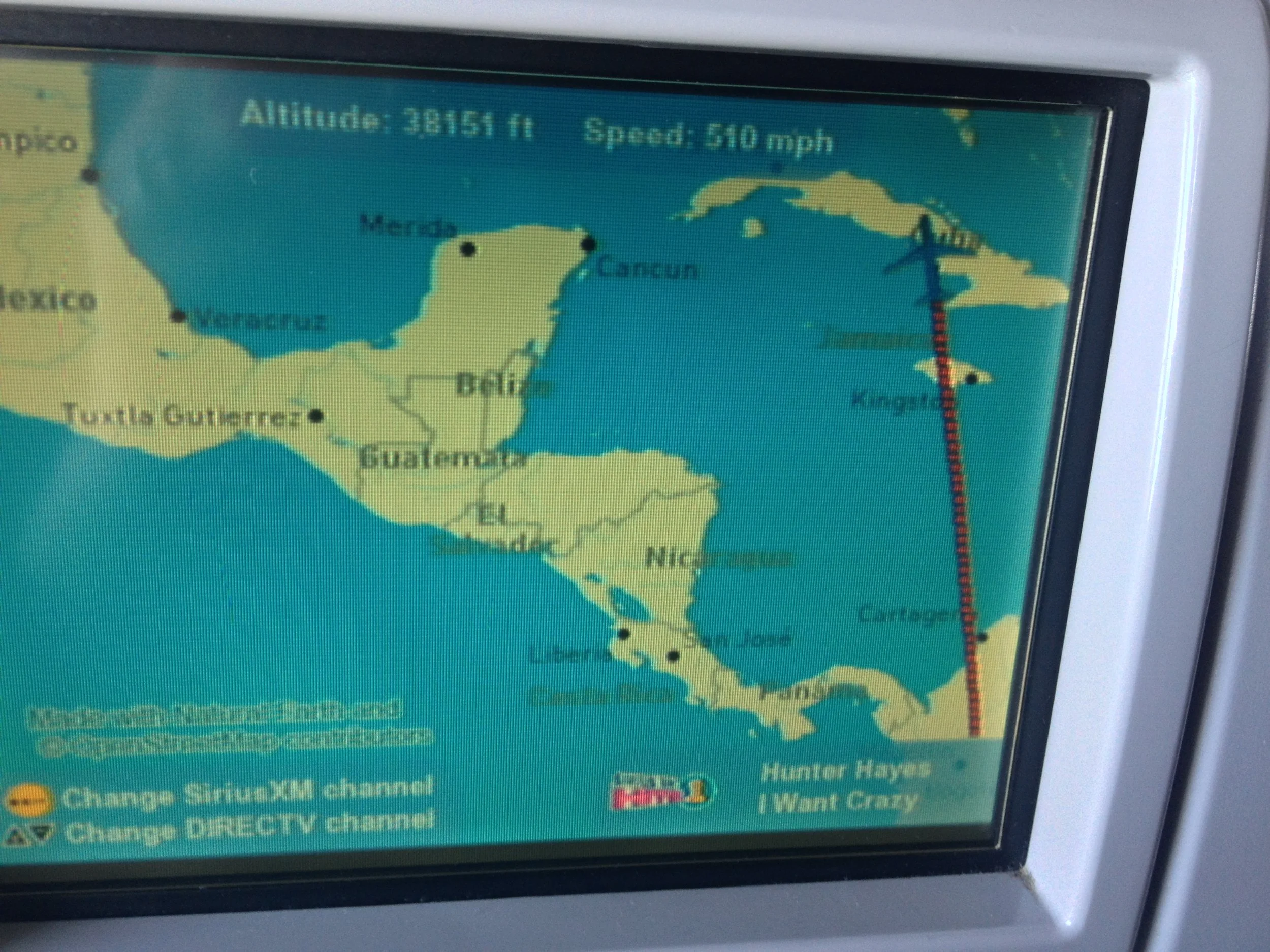 Map showing the flight path from Mexico to Cuba with altitude of 38151 feet and speed of 510 mph.