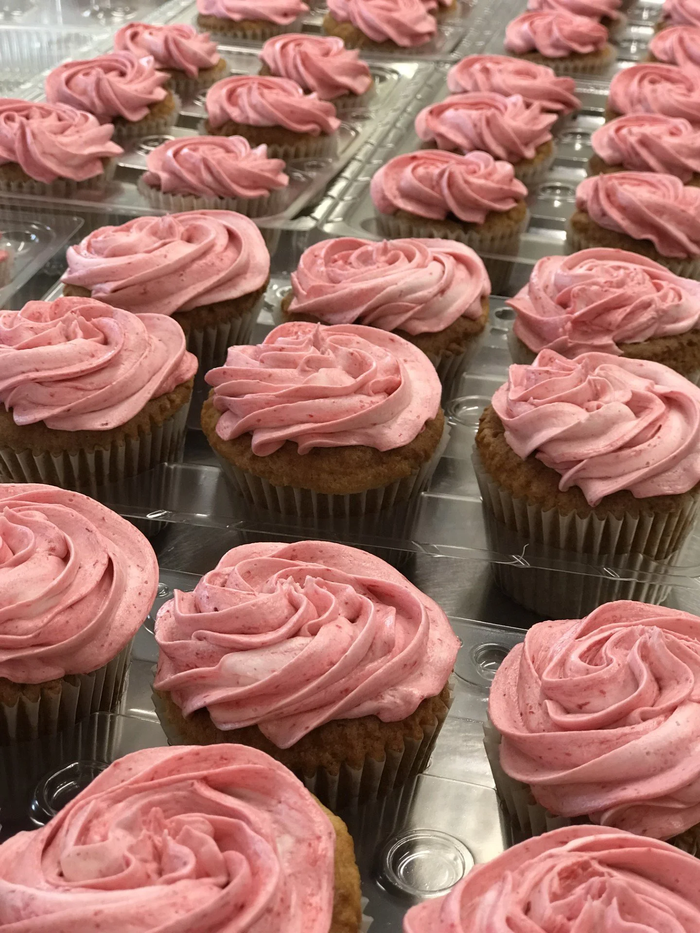 raspberry lemonade cupcakes