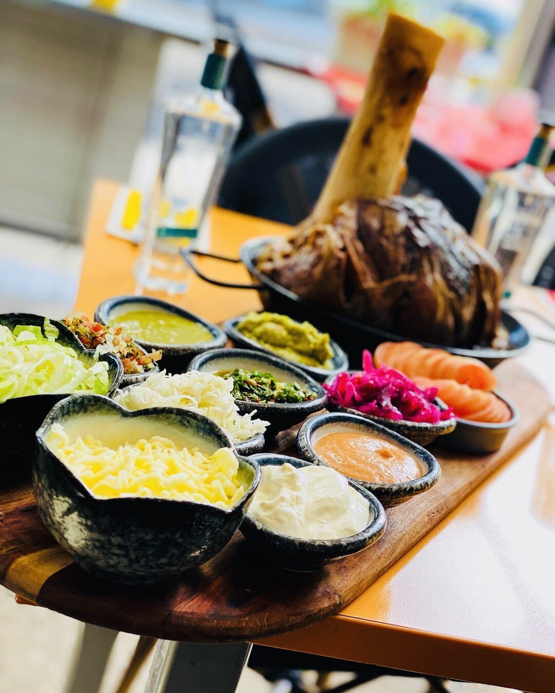 Couple of shots from our amazing Father's Day special 'Martillo de Thor' 
A 4kg Beef Shin, slow cooked and served with enough sides to feed 3-4 easily.
We had a 4 groups enjoy them &amp; may look at making it available in the future ;)

Hope everyone