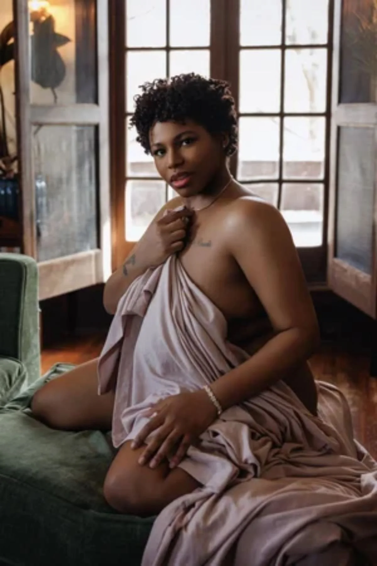 Effortless Boudoir / Baltimore Maryland Boudoir Photographer + Mother's Day Photoshoot