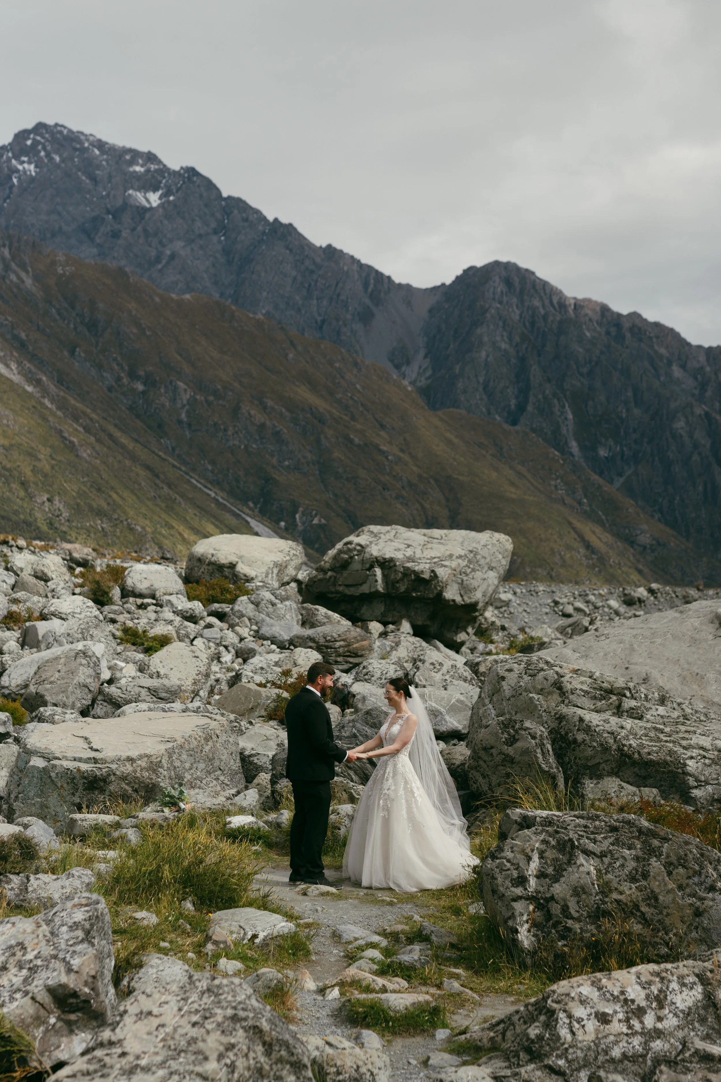 Laura & Josh - Eloise Bickle Photography-54.jpg