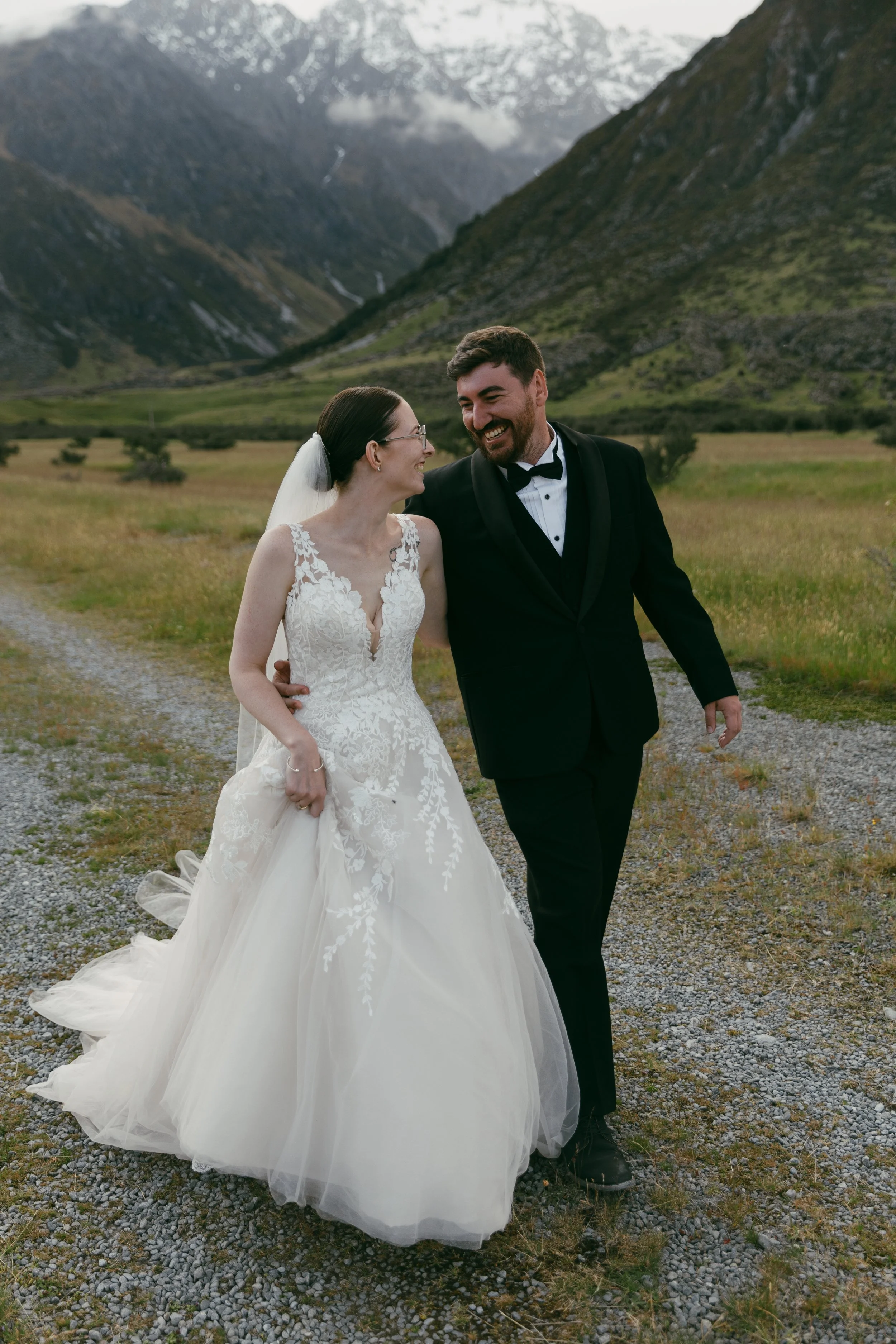 Laura & Josh - Eloise Bickle Photography-163.jpg