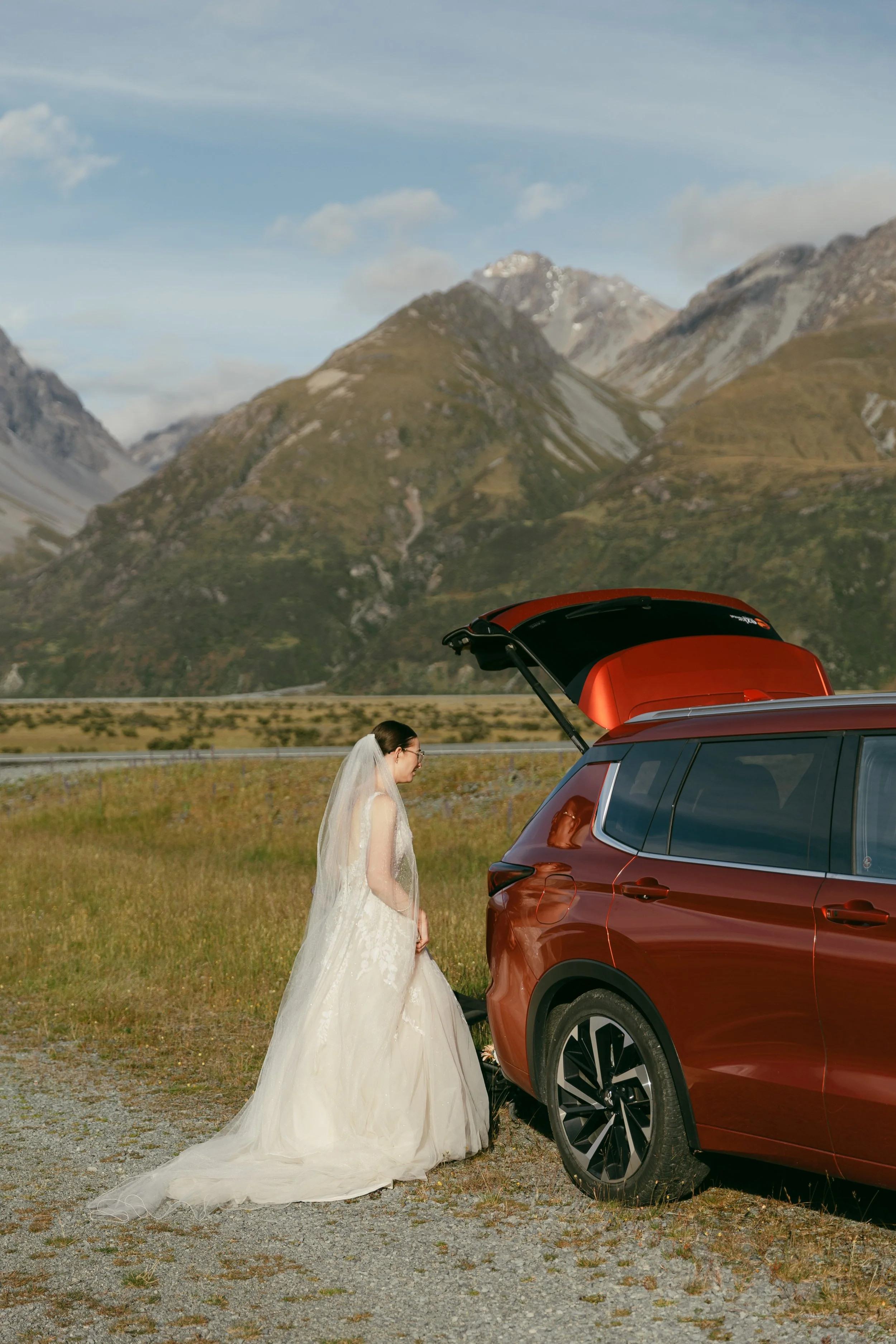 Laura & Josh - Eloise Bickle Photography-217.jpg