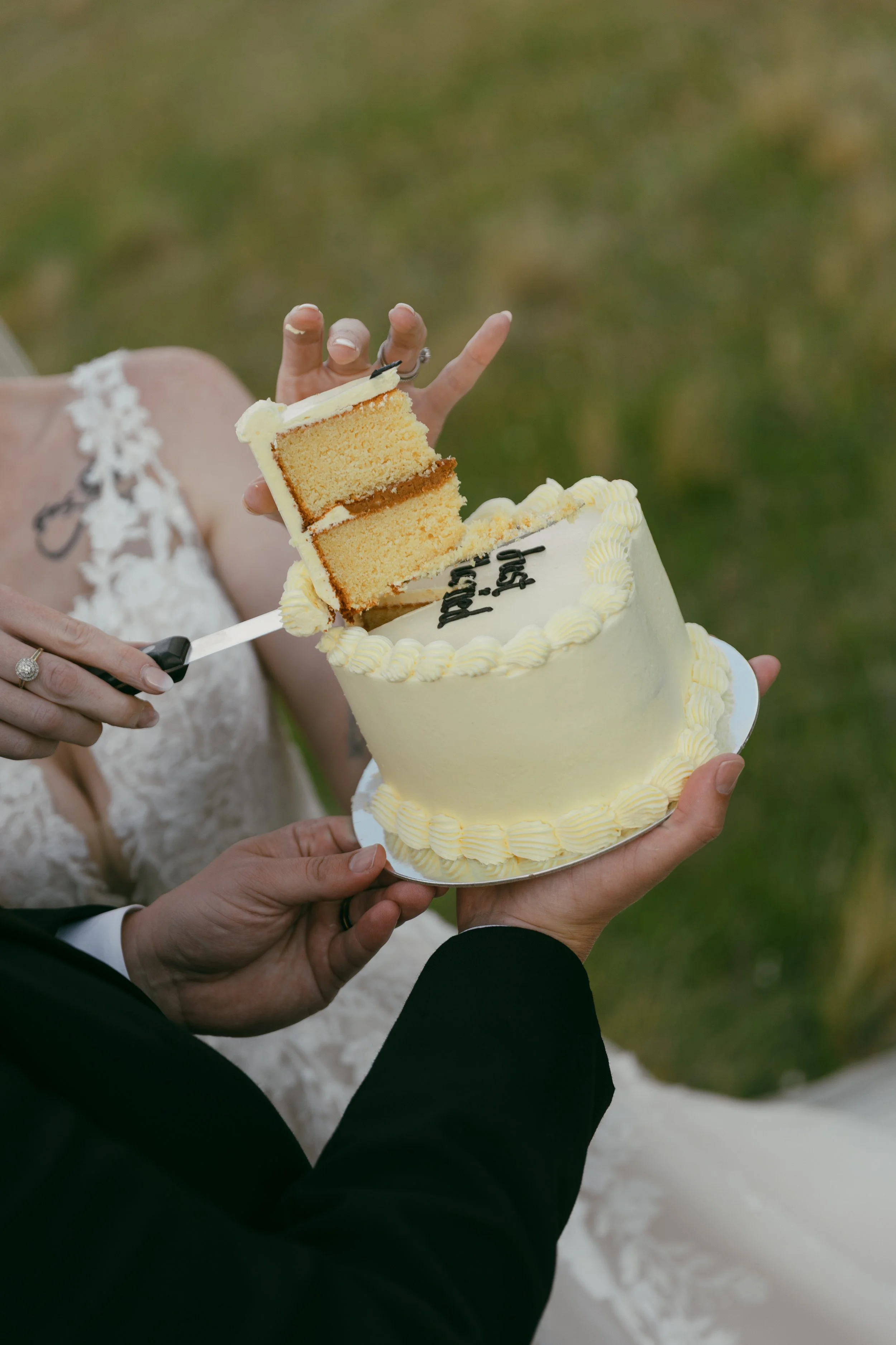 Laura & Josh - Eloise Bickle Photography-263.jpg