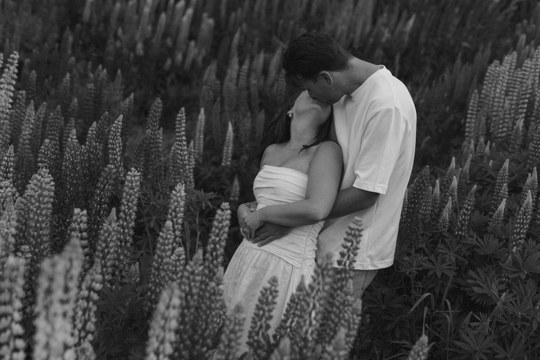Brooke Alex - Tekapo Session - Eloise Bickle Photography-26.jpg