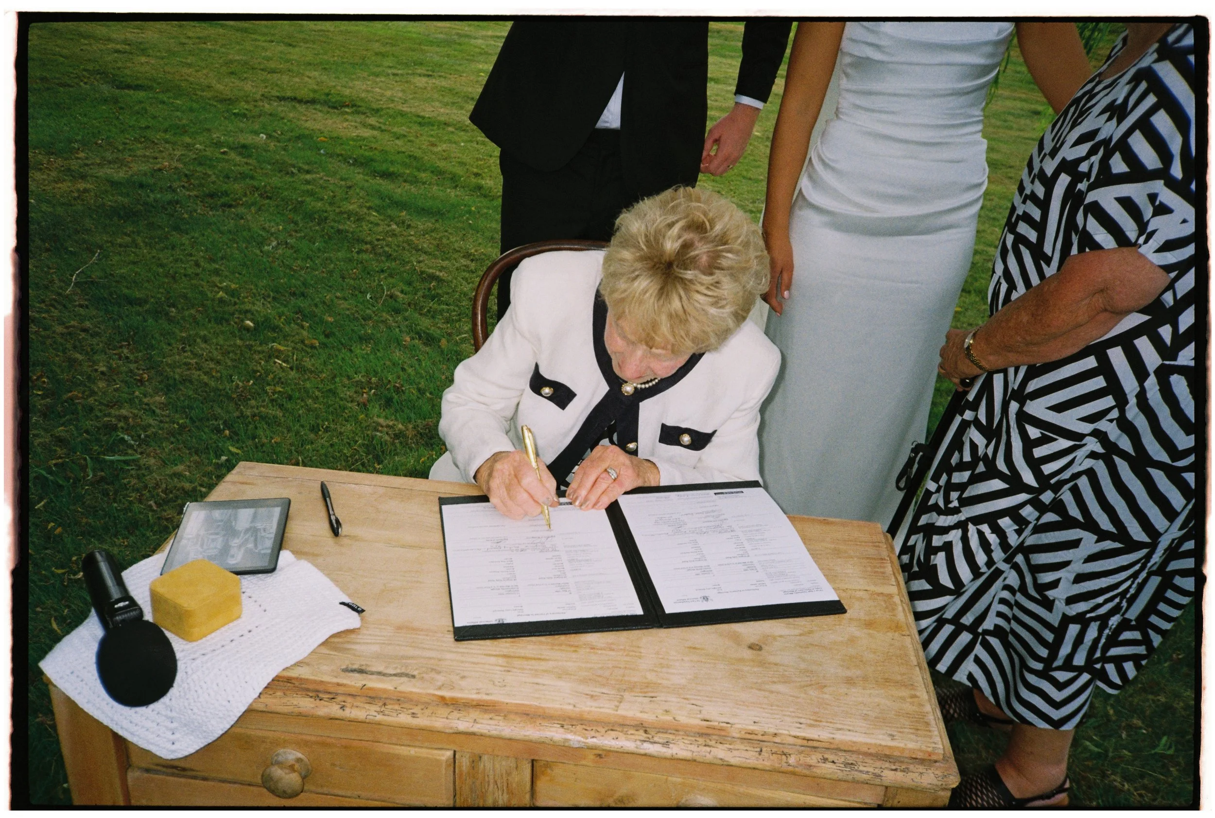 Georgia & Callum Film - Eloise Bickle Photography-30.jpg