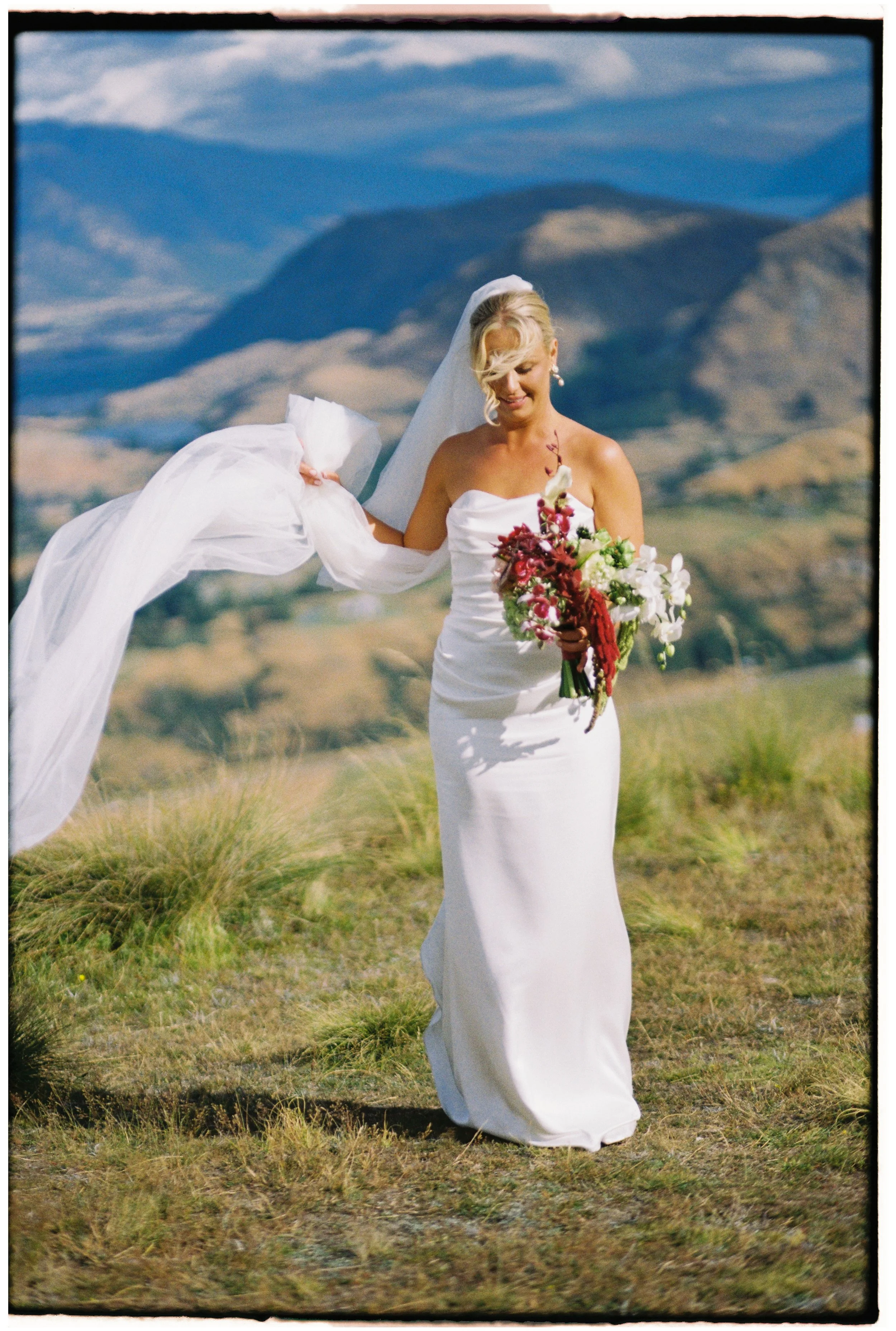 Georgia & Callum Film - Eloise Bickle Photography-84.jpg