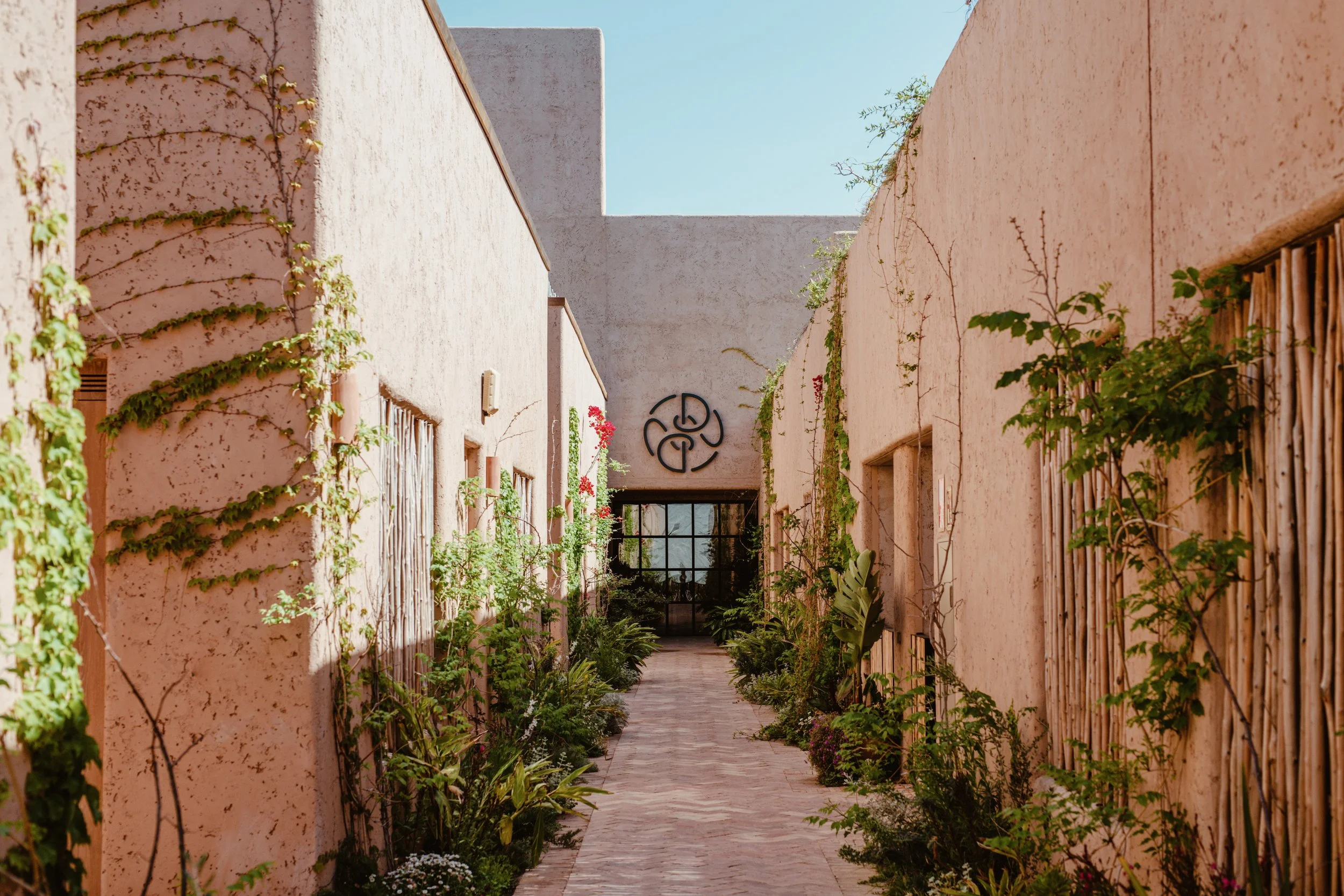 RoseBar Entrance-VSCO.jpeg