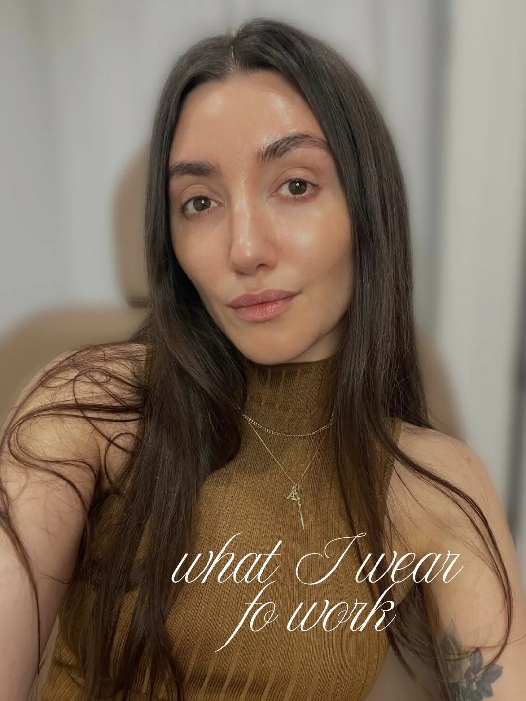 Work outfits, but make them intentional.

Clean lines, easy movement, and curated pieces that feel like me. Styled with the help of the very talented @ericoliverjr 🤍
&bull;
&bull;
&bull;
#fashion #nycinjector