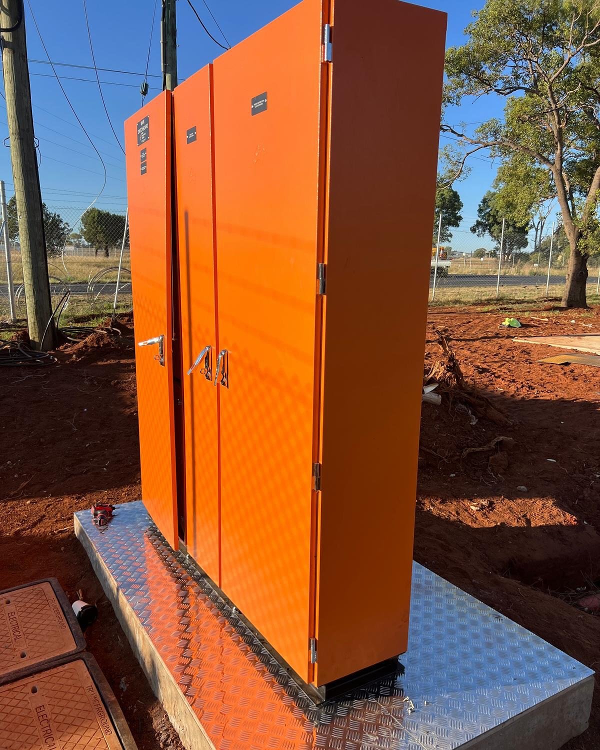 Dubbo Pound Project⚡️

Grounded have completed the fit off of all our services and nearing completion of the commissioning stage. 

With the installation of a new aerial supply and pole mount transformer, this will provide the full amount of power re