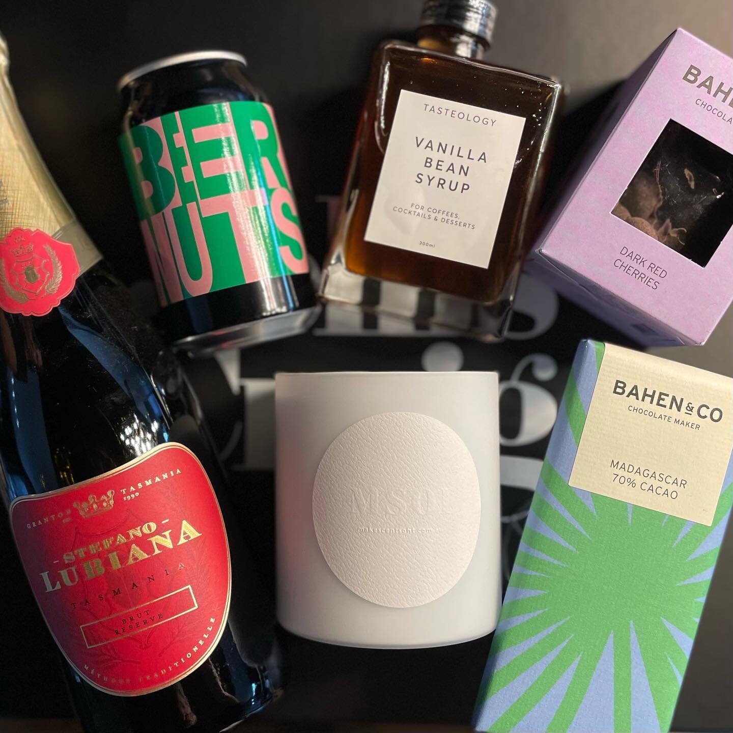 Moving house is hard! Our latest take on settlement hampers heading out this morning. How beautiful is the @bahenandco packaging?! 💯 on point! 💖🧡🤍
