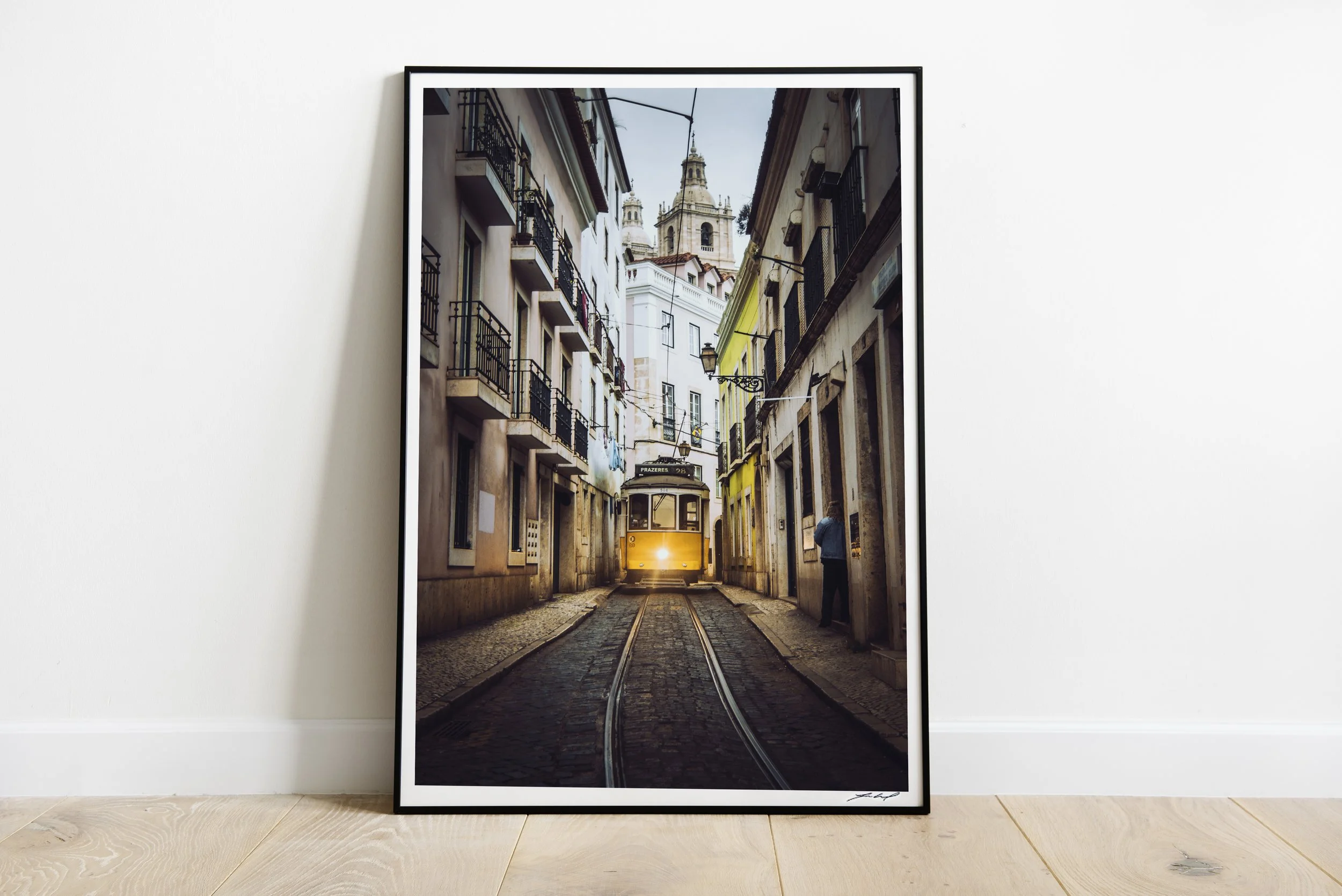 Rua das escolas gerais, Lisboa (color version)