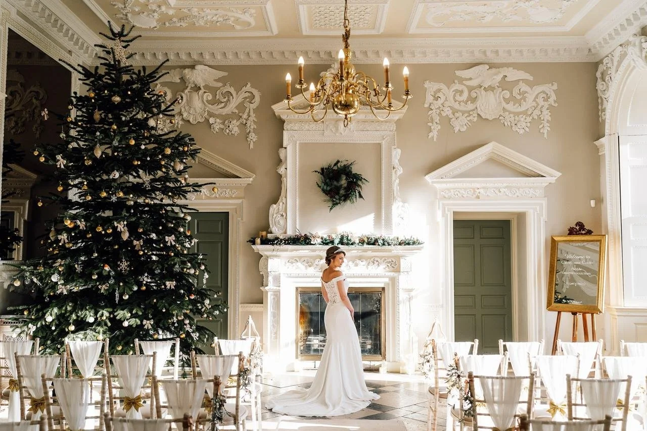 Christmas Wedding Inspiration Hunter Valley Wedding Cakes Christmas Wedding with Christmas tree