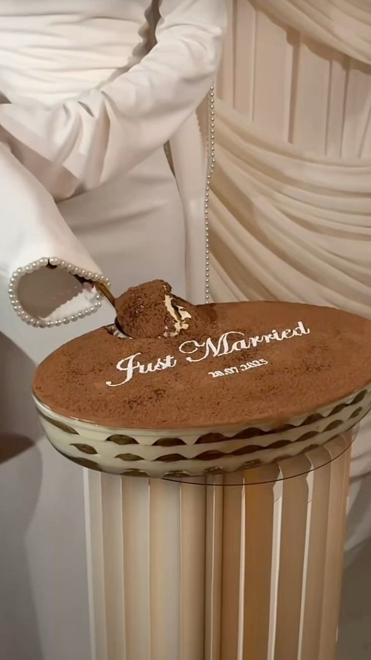 Giant Tiramisu Wedding Cakes | Newcastle, Lake Macquarie &amp; Hunter ...