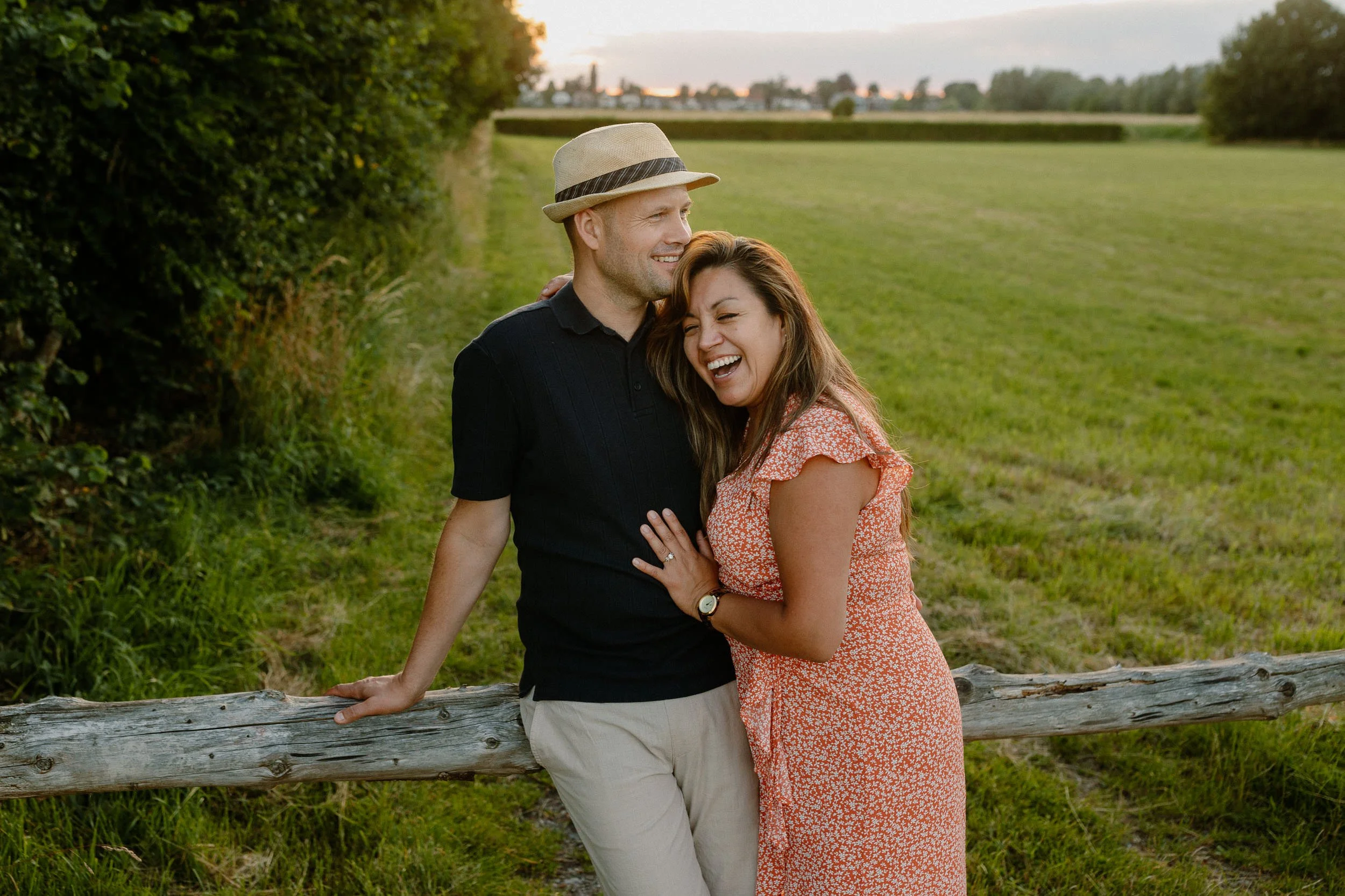 Golden hour pre-wedding shoot