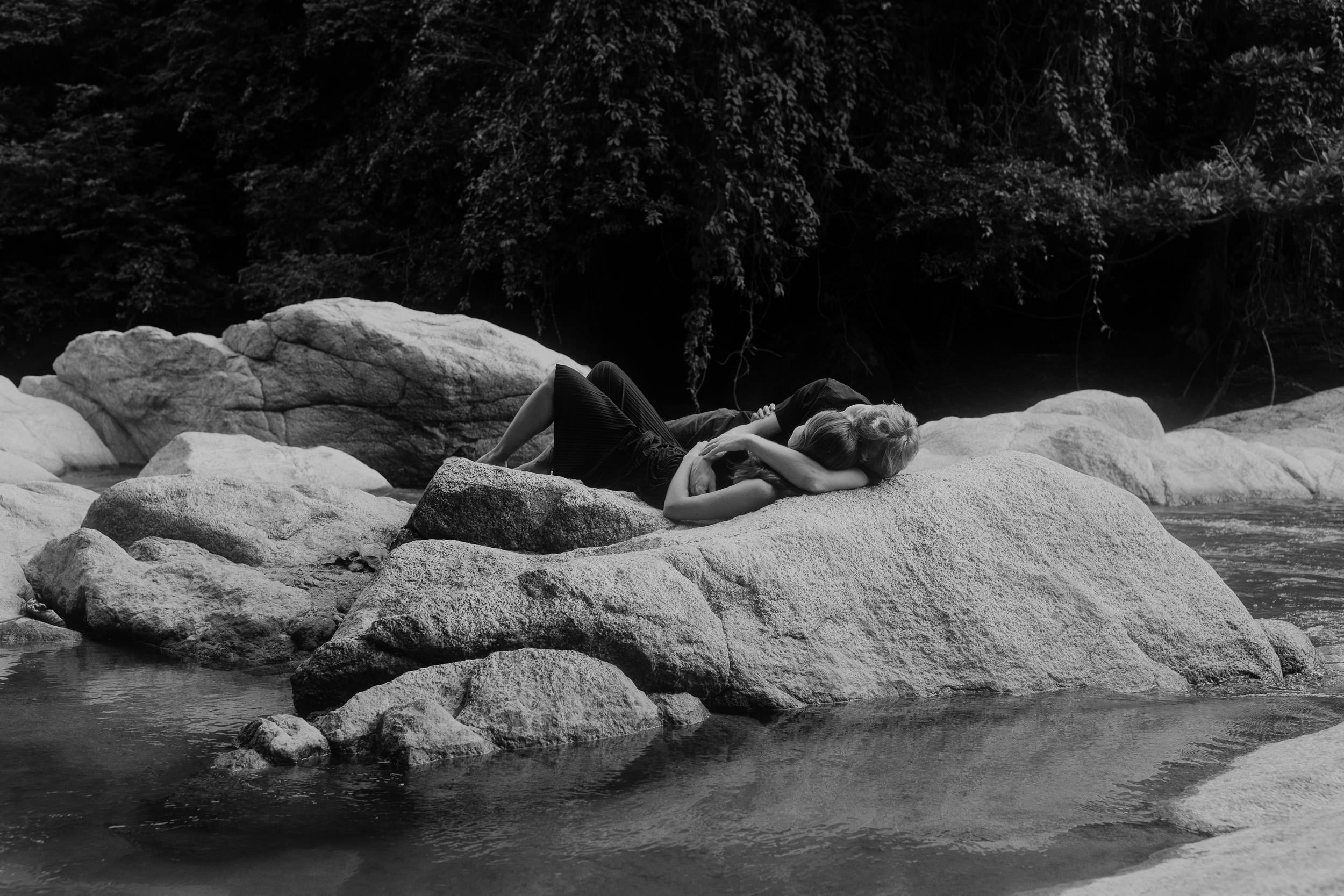 colombia-rivier-shoot-niyi-21.jpg