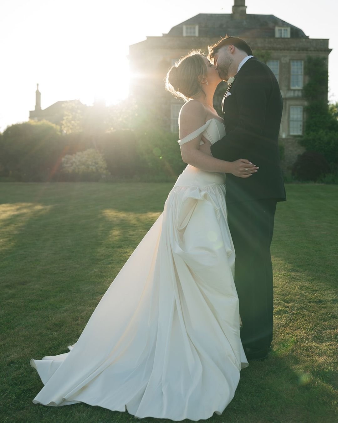 Not the napkins or floral centrepieces (as gorgeous as they are)&hellip; 

&hellip;But the pause, the peace, the moment when you realise that *you did it*. 

This golden hour image is everything we love in a wedding - a couple, present and soaking it