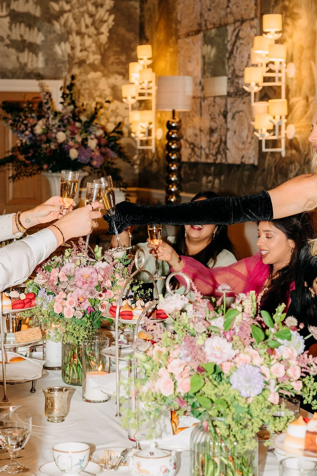We love planning private parties because every celebration tells a story, and every detail matters. From milestone birthdays to intimate gatherings, we create events that feel effortless, yet are meticulously crafted to leave a lasting impression. Ou