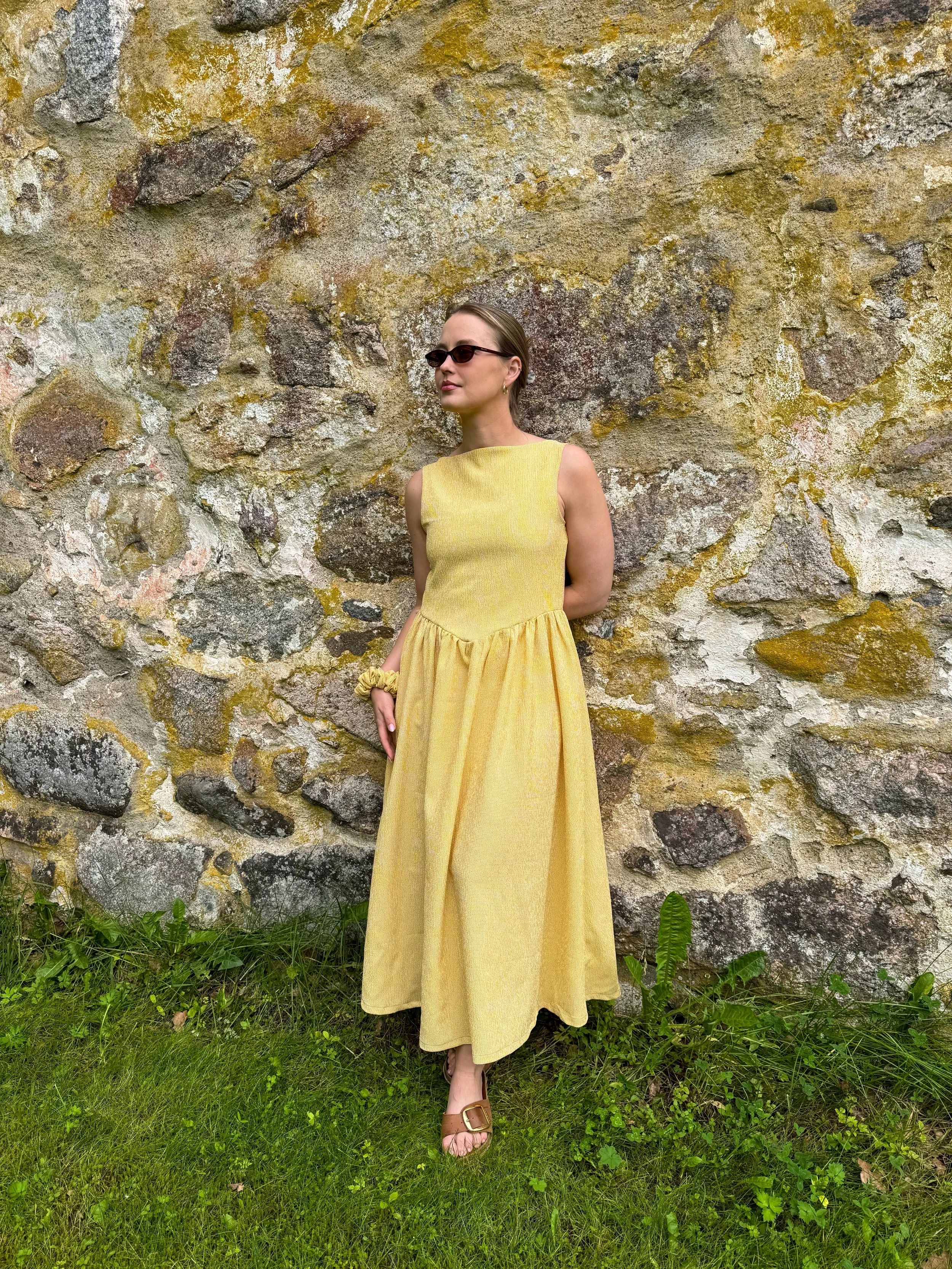 yellow dress_4.JPG