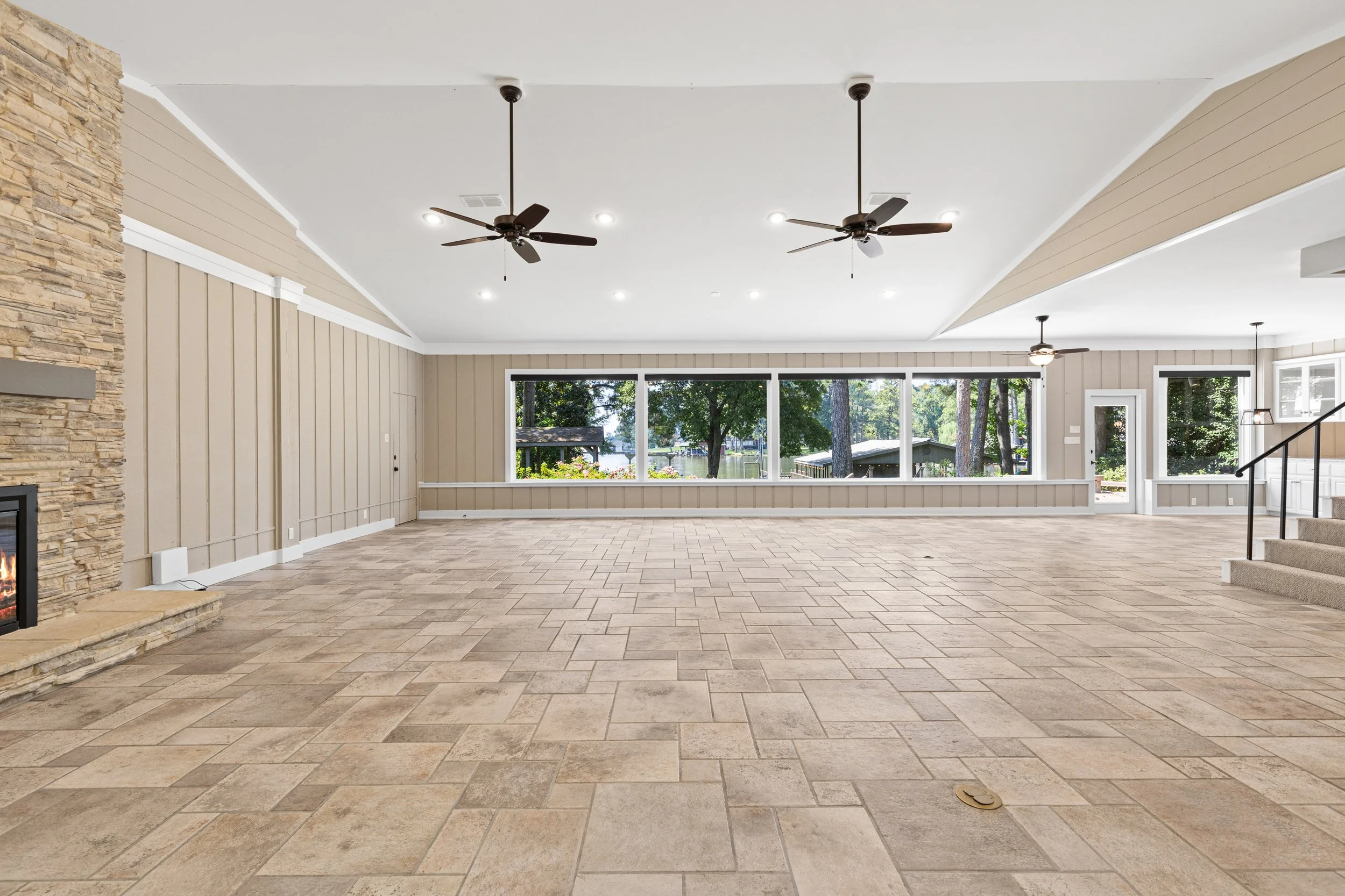 Living Room - NK 26-37.jpg