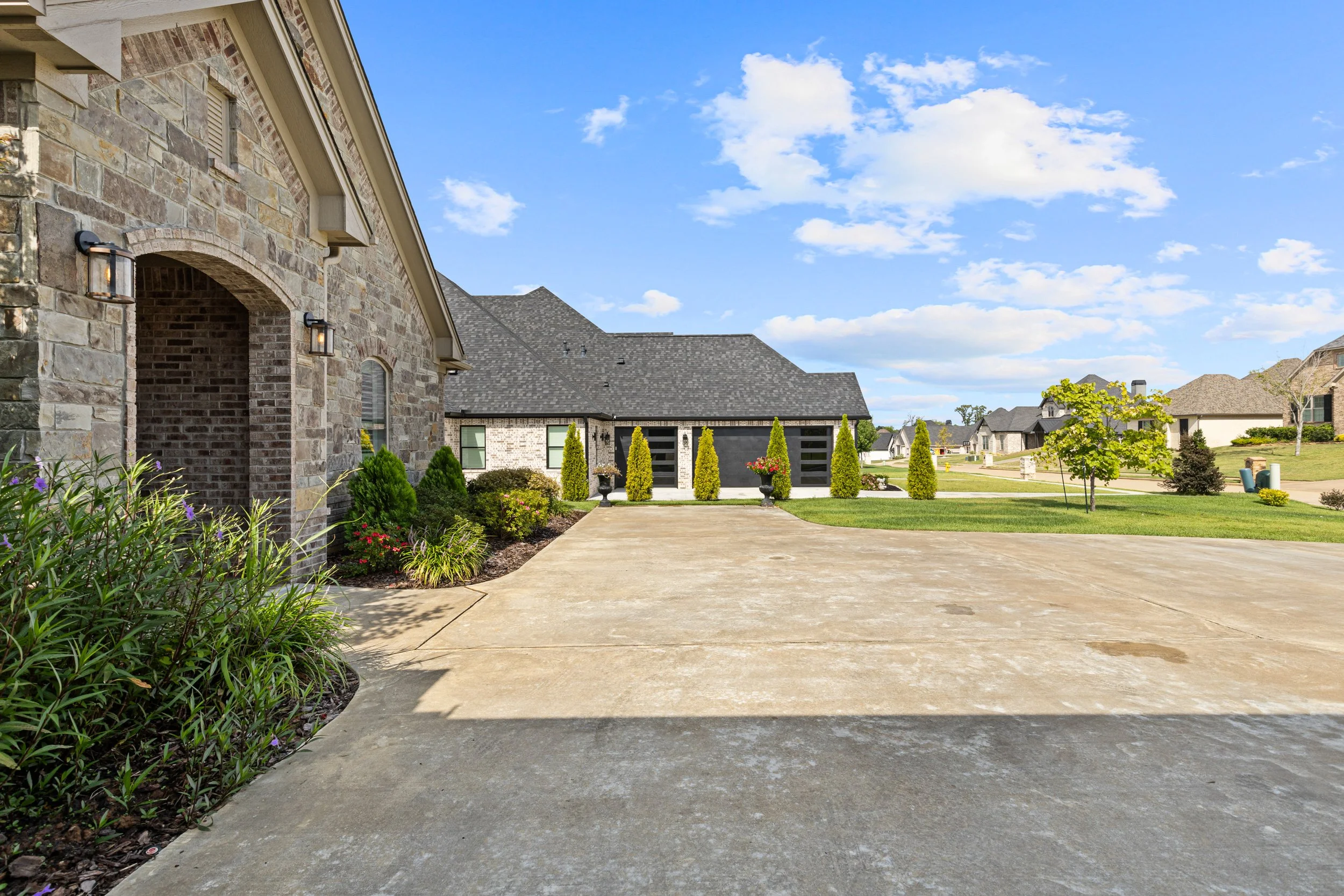 4022 Hidden Hills Cir -11.jpg