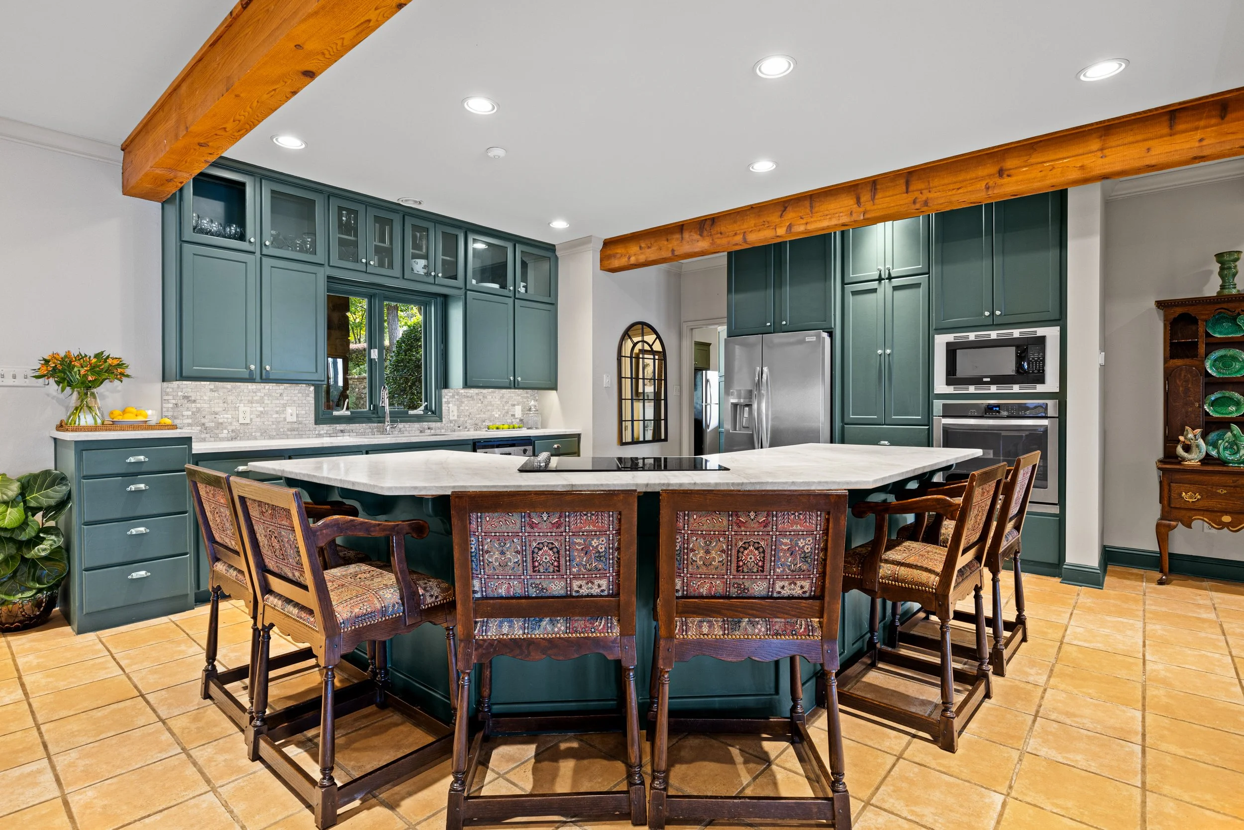 KITCHEN - ST 48 Lake Cherokee-43.jpg