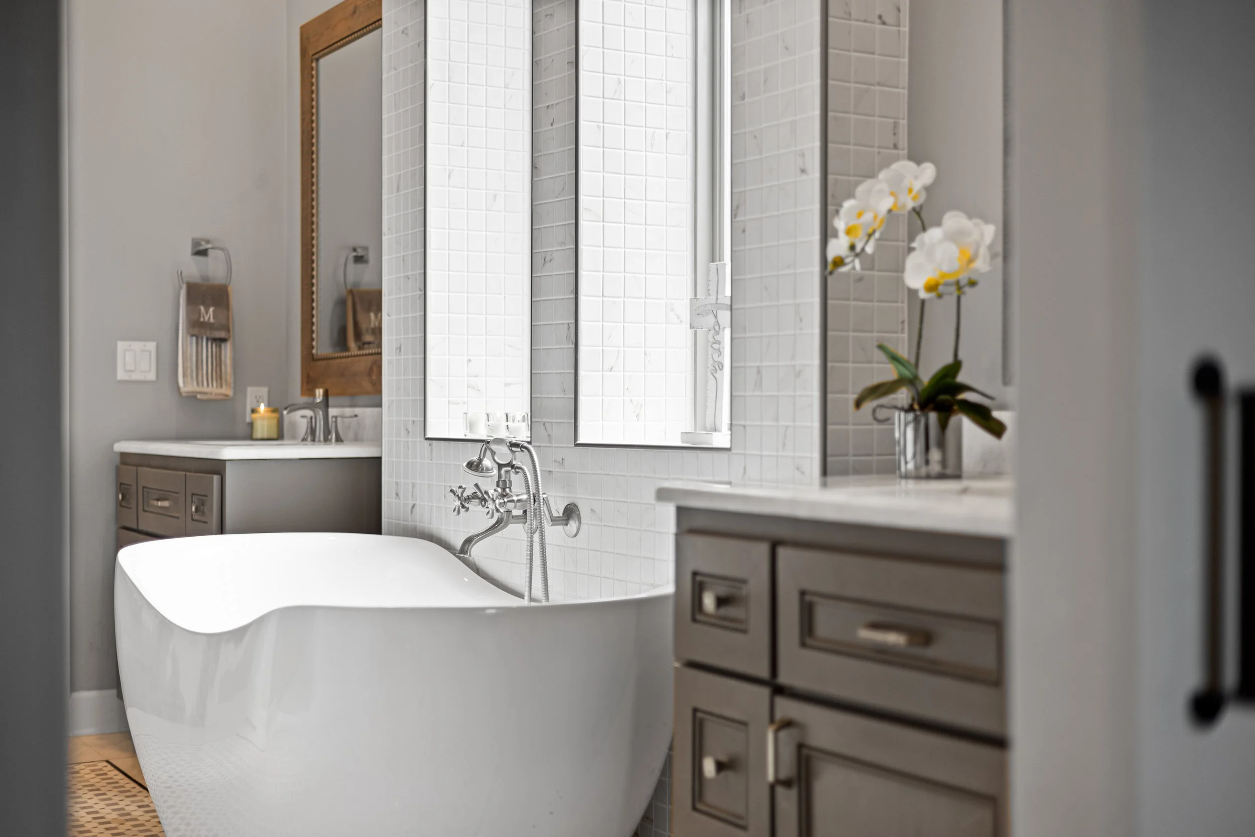 21 4022 Hidden Hills Cir -primary bath pretty 37.jpg