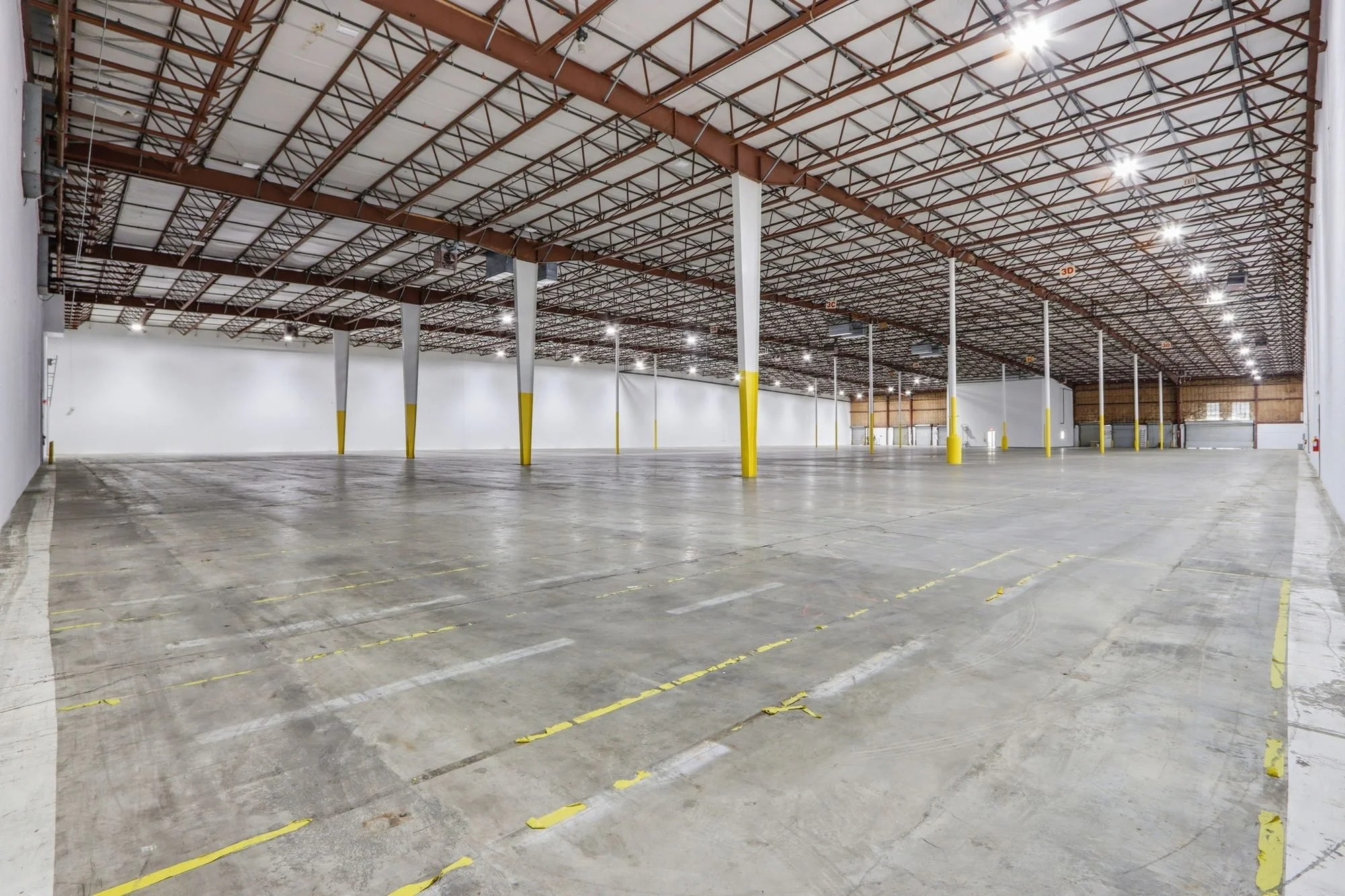 morrow-warehouse-refresh-spec-office-pod-02.jpg