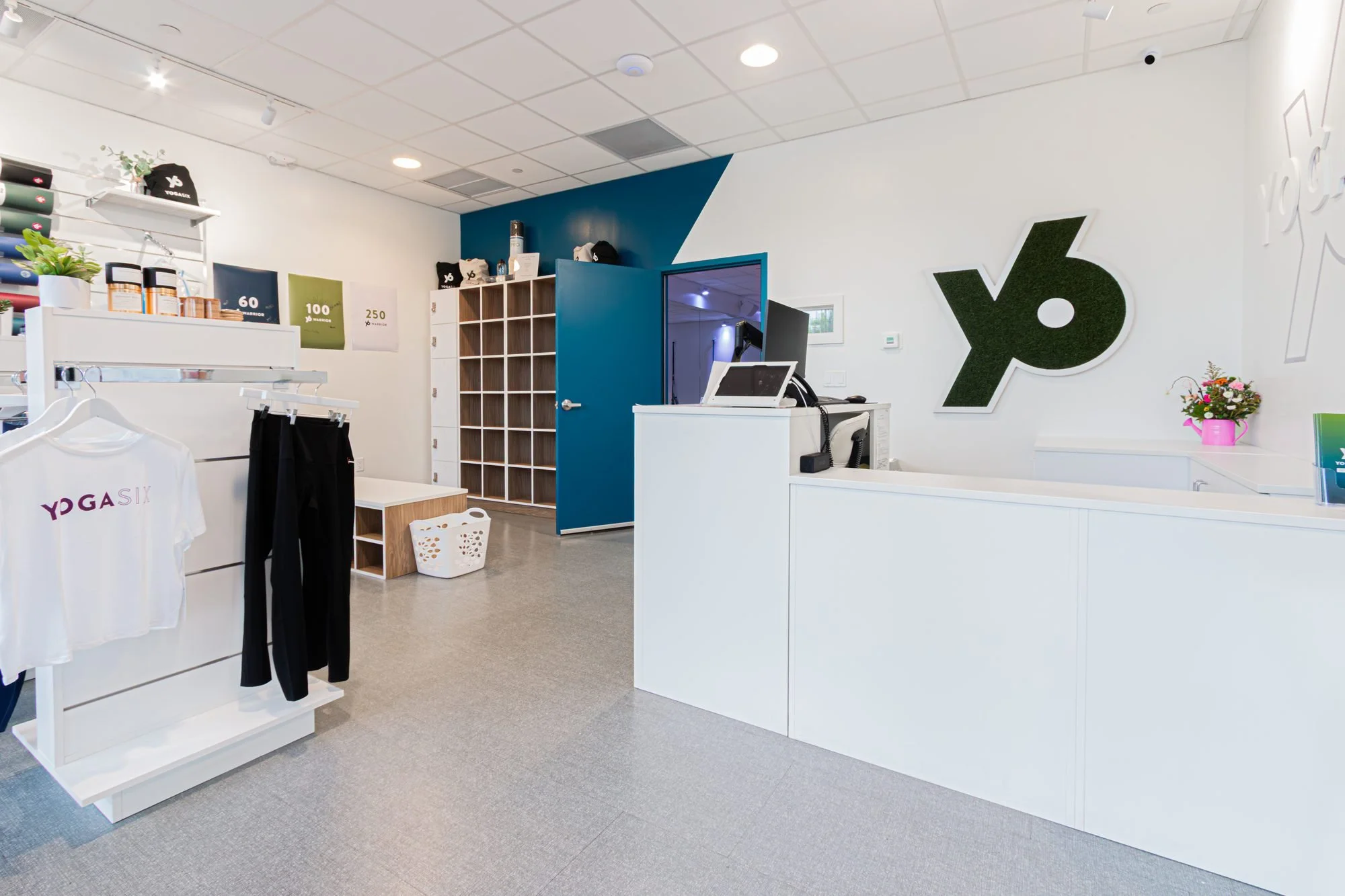 yogasix-naples-02.jpg