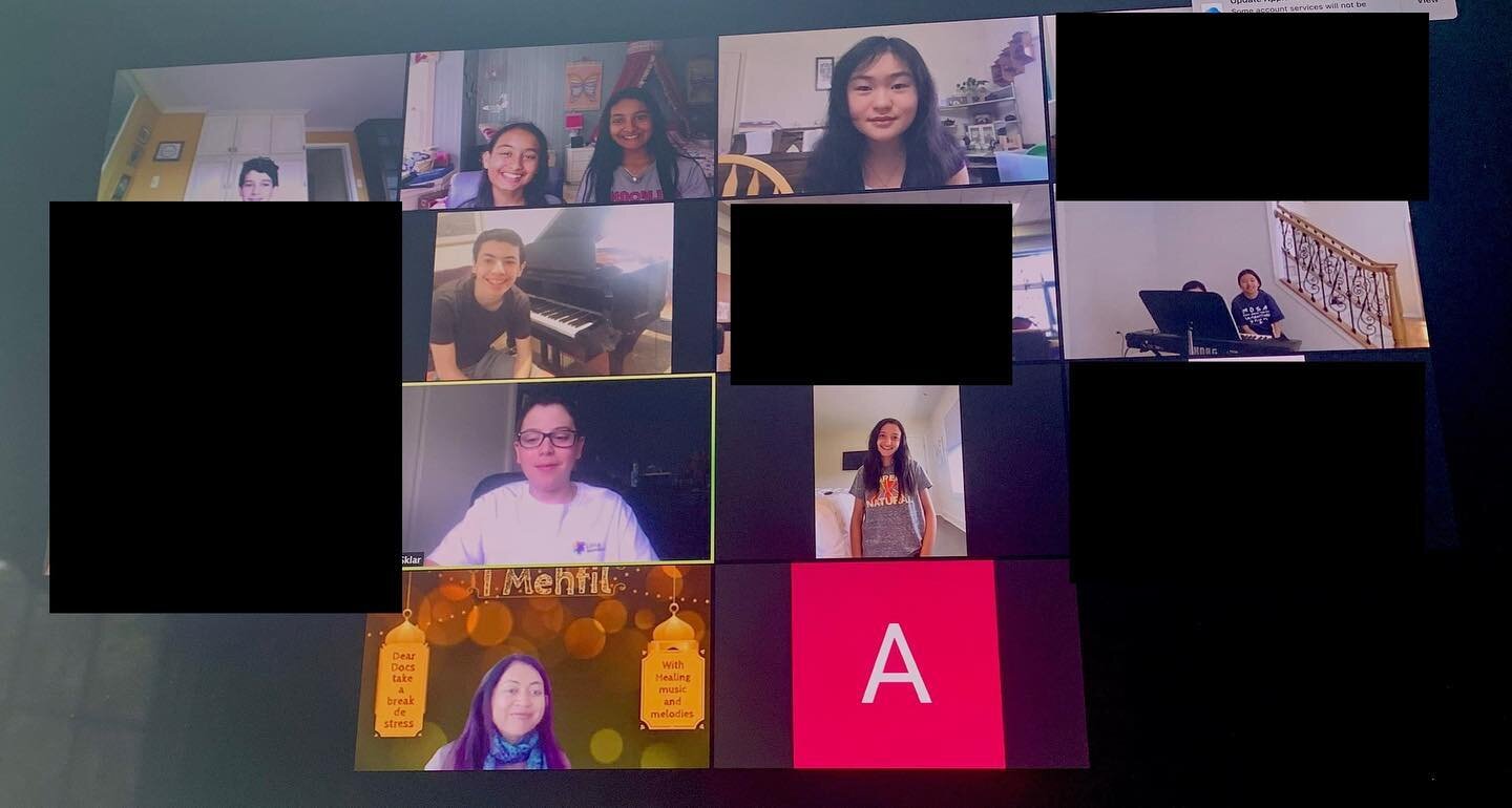 All smiles on the screen for @littlementors Musical Therapy Event. 💙🎼We raised over a hundred dollars and got to watch 4 very talented performers use music as a medium to make children&rsquo;s day better at the Marlton Rehab Center.🌈🎤 Thank you t