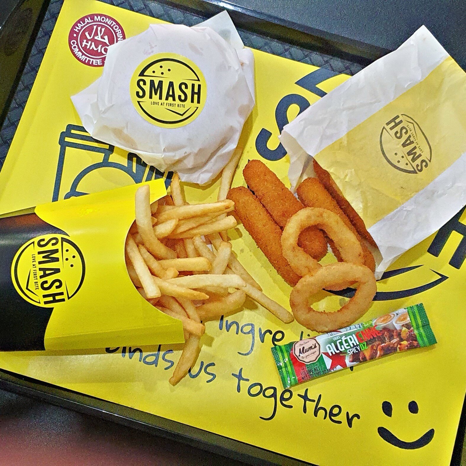 Smash: “bowled over” by Lolly