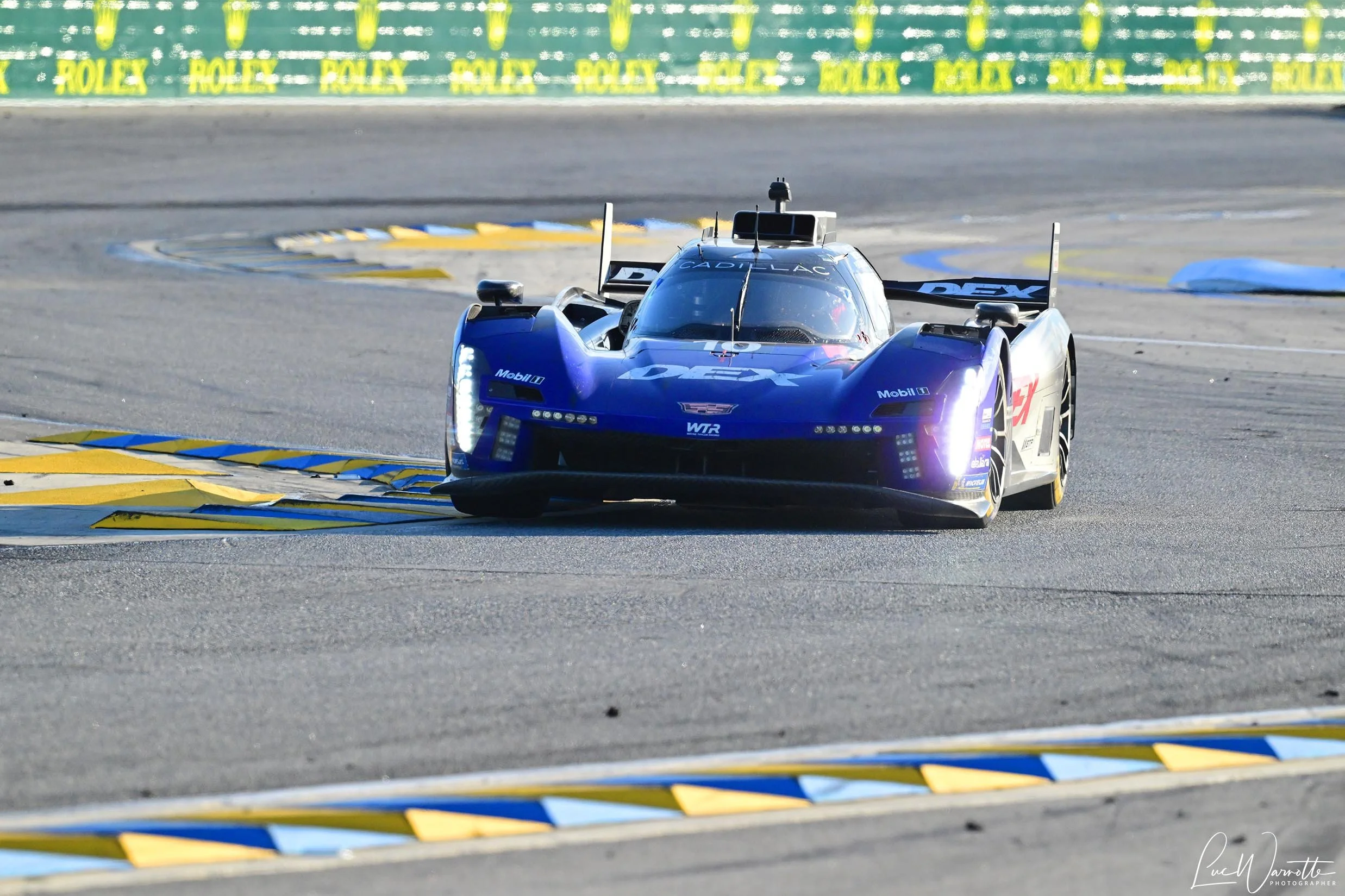 #10 Wayne Taylor Racing V-Series.R