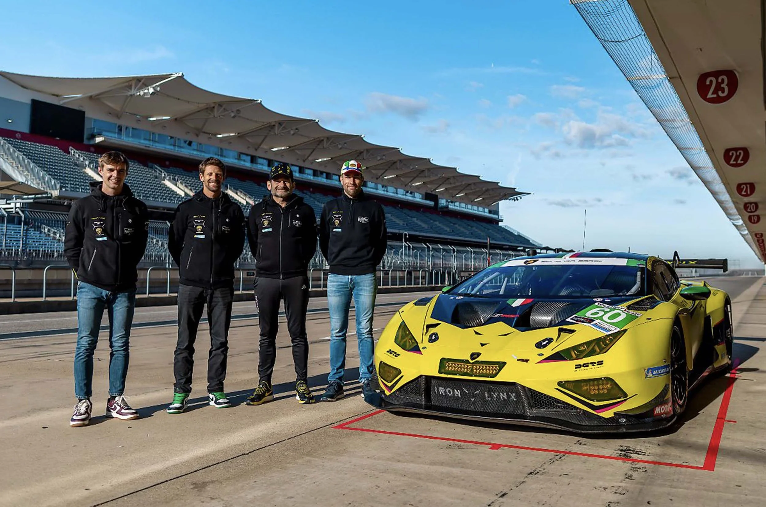 Cairoli - Grosjean in Lamborgini #60 at ROLEX 24. — Car Racing