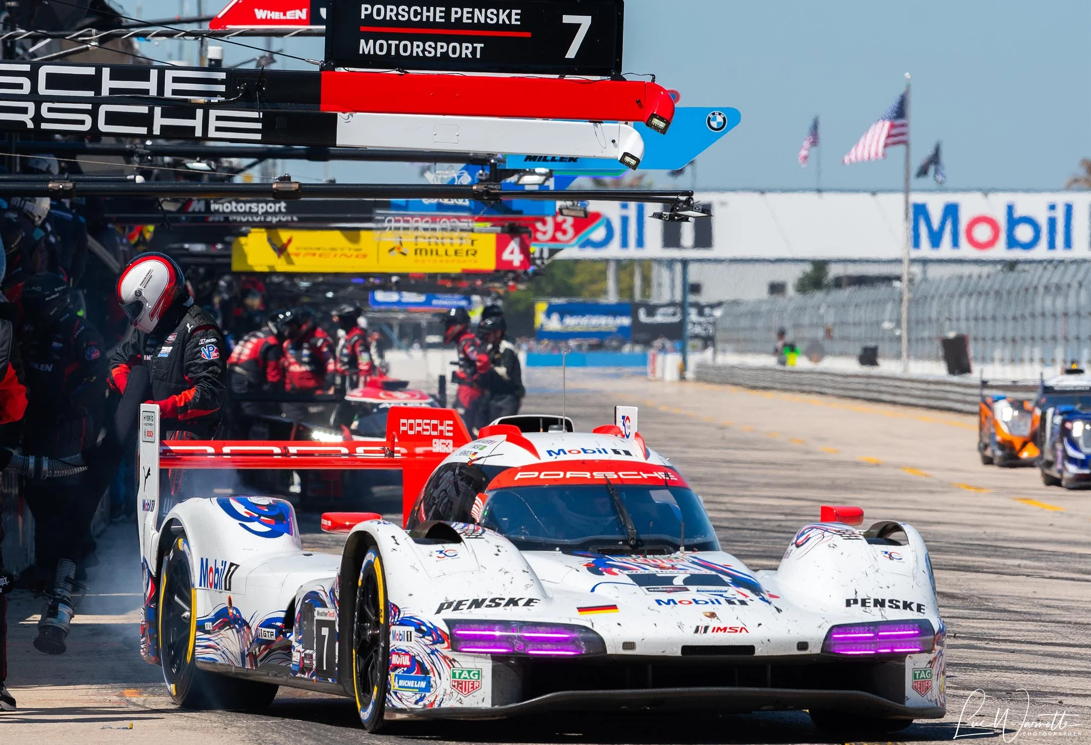 Porsche #7 scores IMEC max points at 4 hours mark