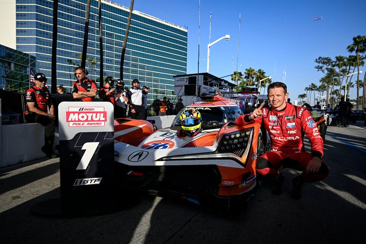Nick Yelloly puts the #93 Acura on pole position