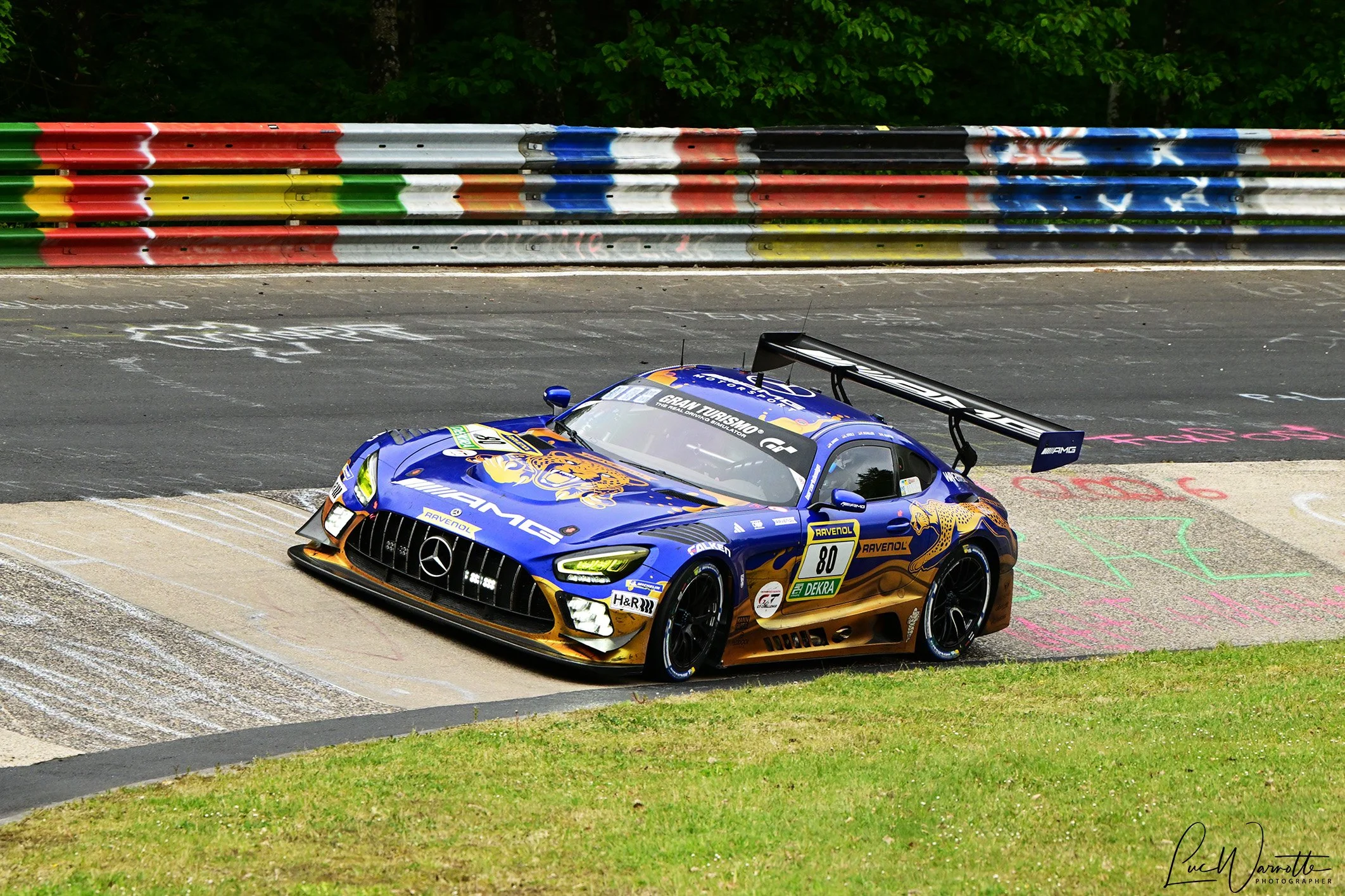 Mercedes-AMG dominated and win 24 H of Nürburgring