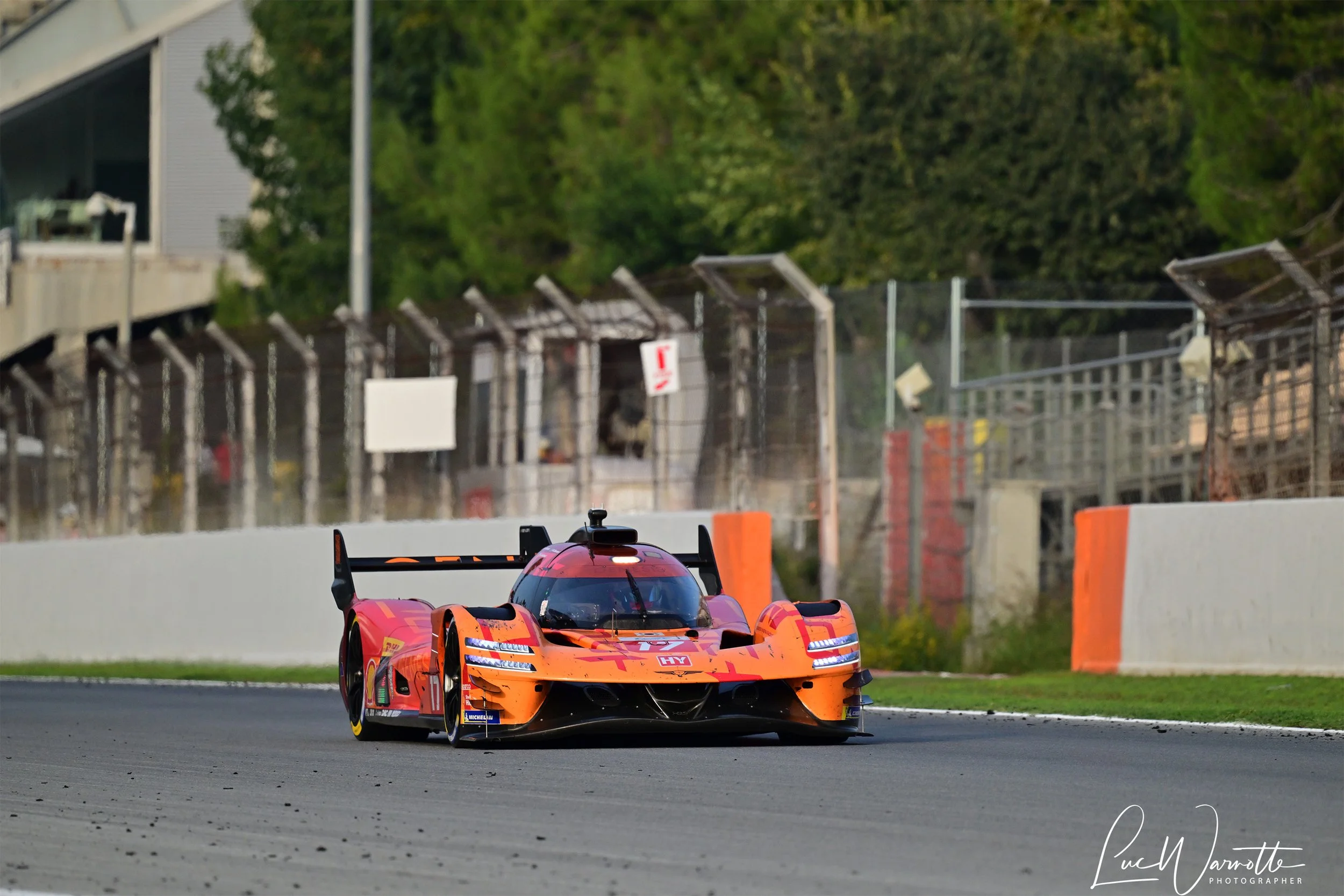 Genesis Magma Racing monopolize pole and P3