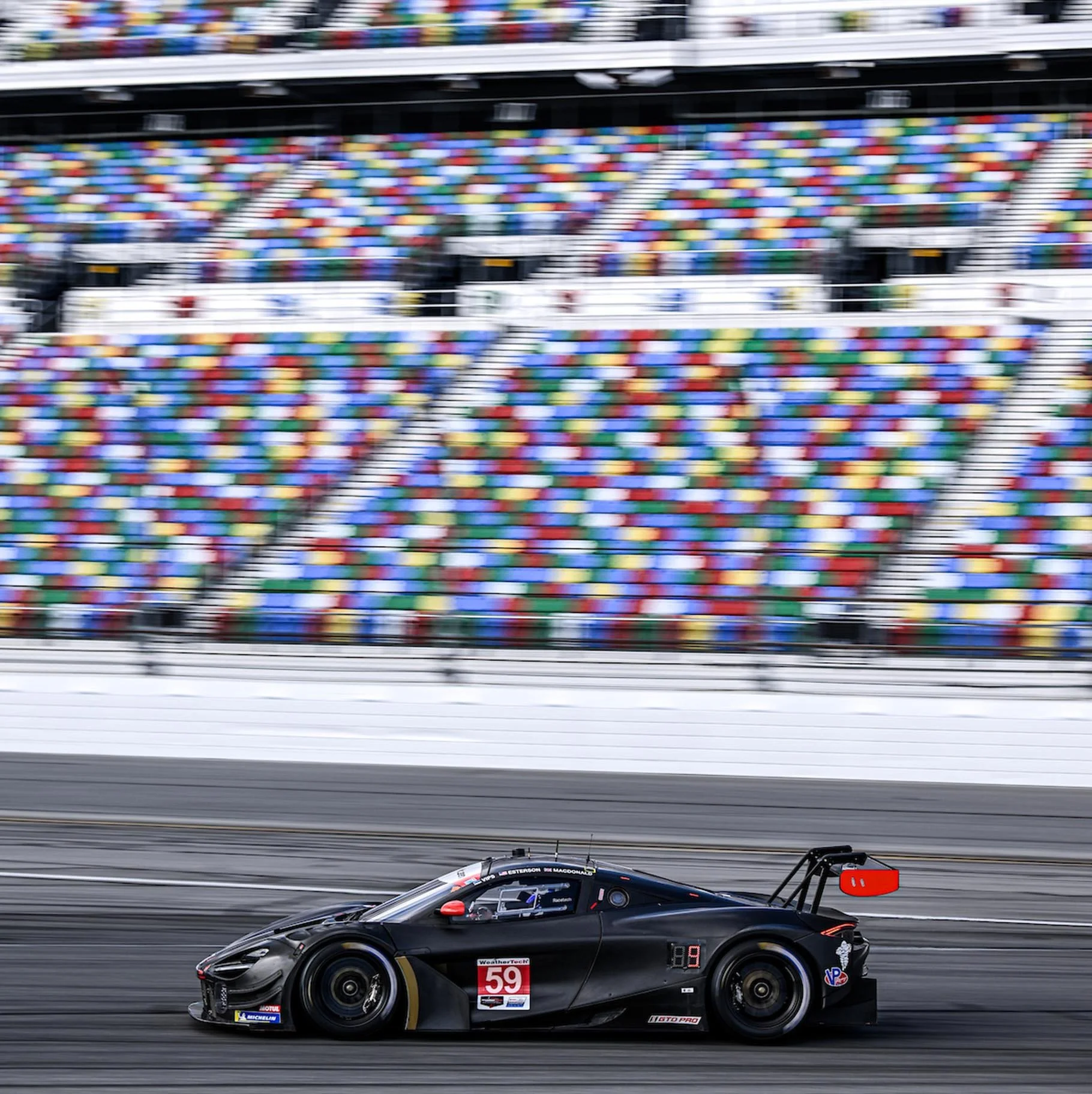 #59 RLL Team McLaren