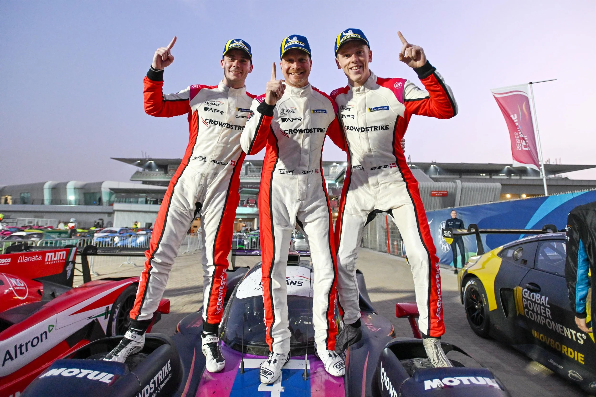 #4 CrowdStrike Racing by APR