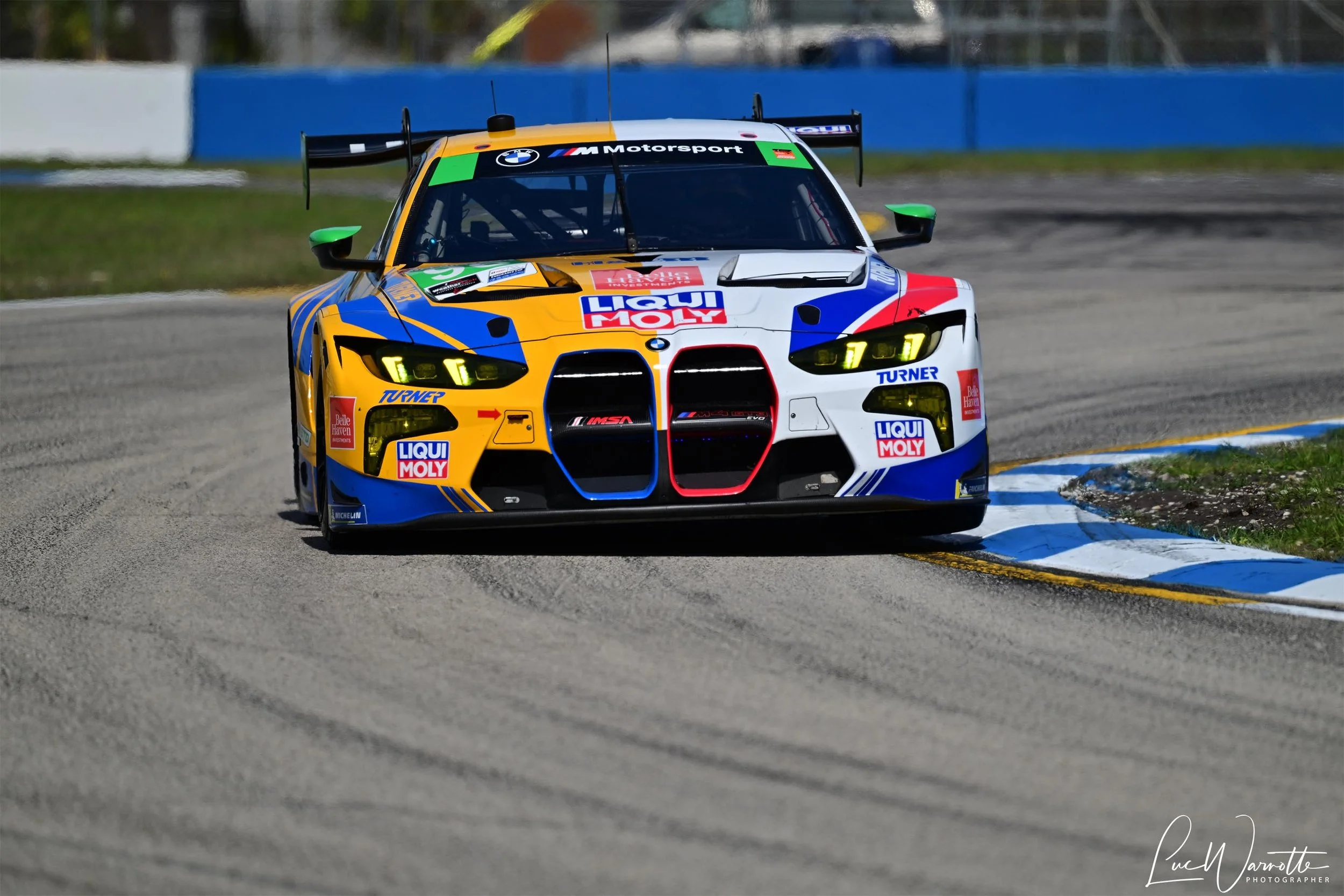 #96 Turner Motorsport BMW M4 GT3