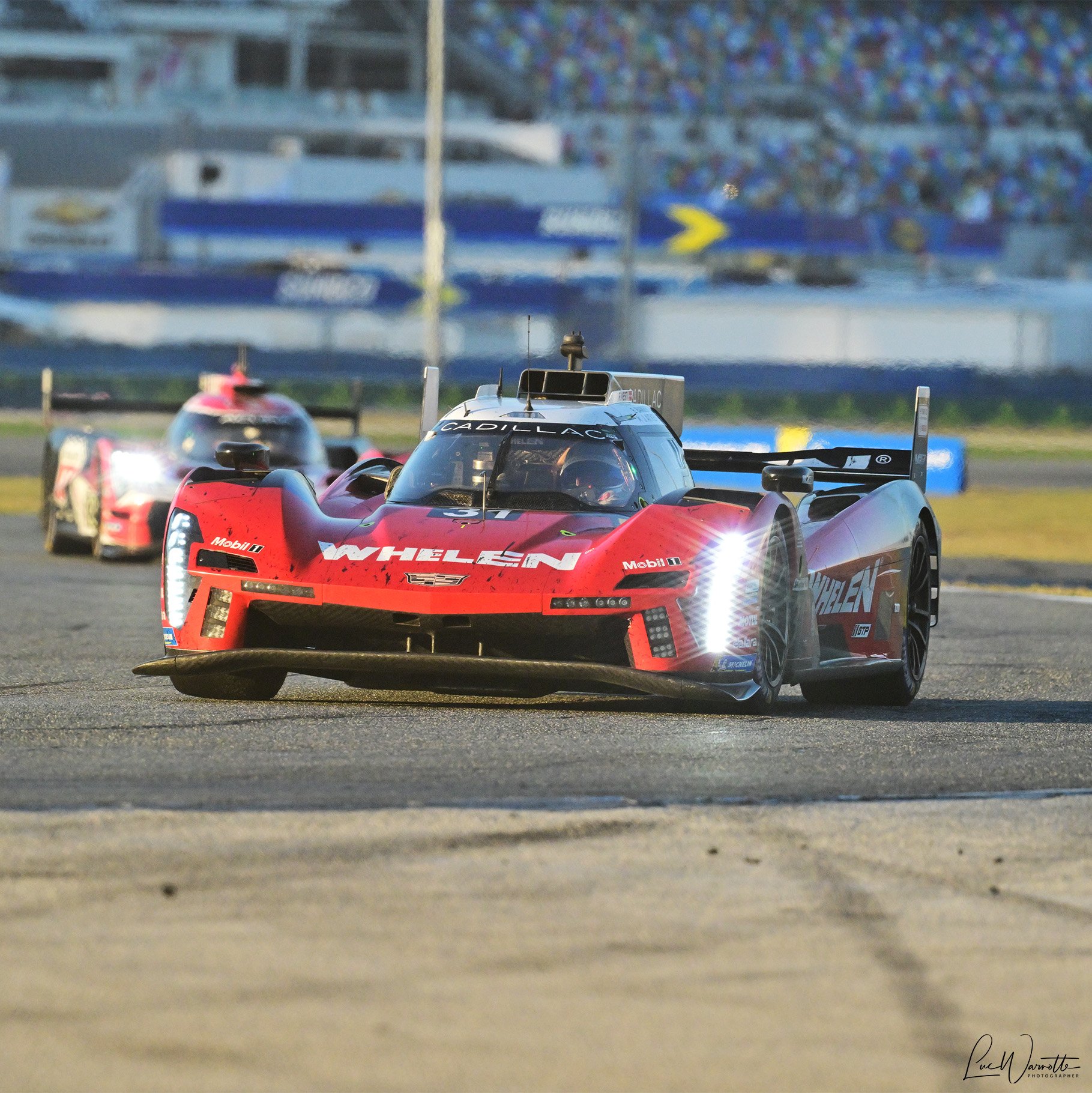 #31 Whelen Cadillac V-Series.R