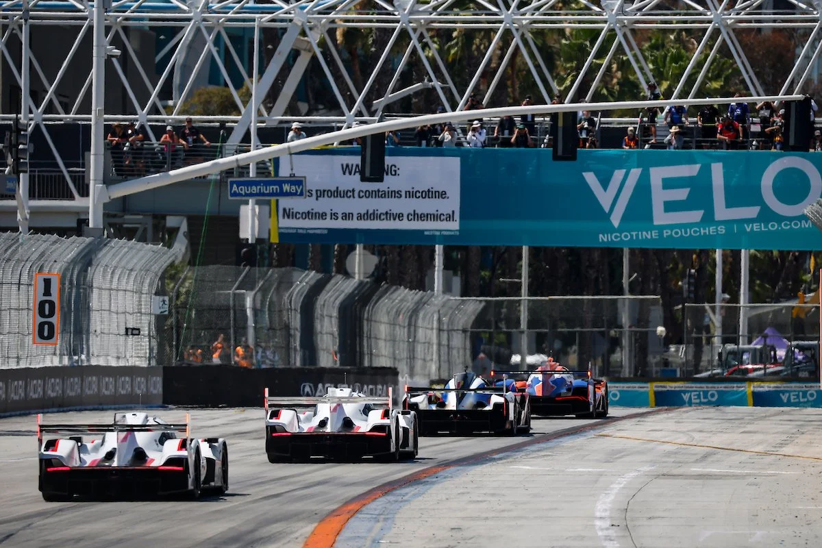 #93 Acura ahead of Cadillac #31 and the two Porsche 963