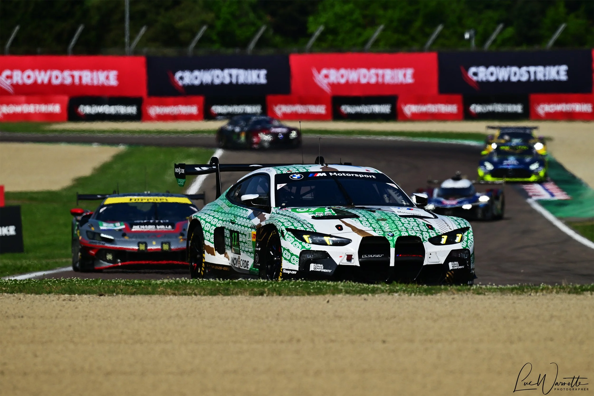 BMW M4 LMGT3 EVO #69