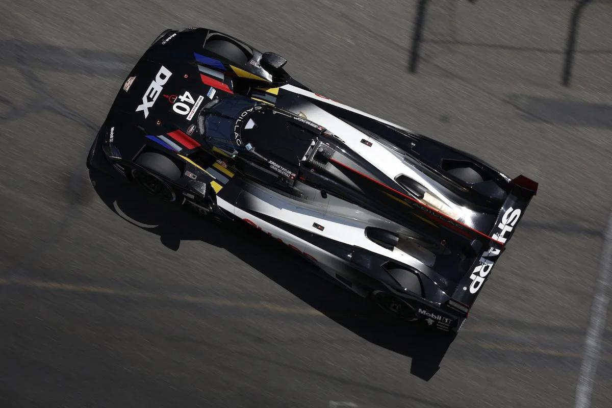 #40 Cadillac Wayne Taylor Racing V-Series.R