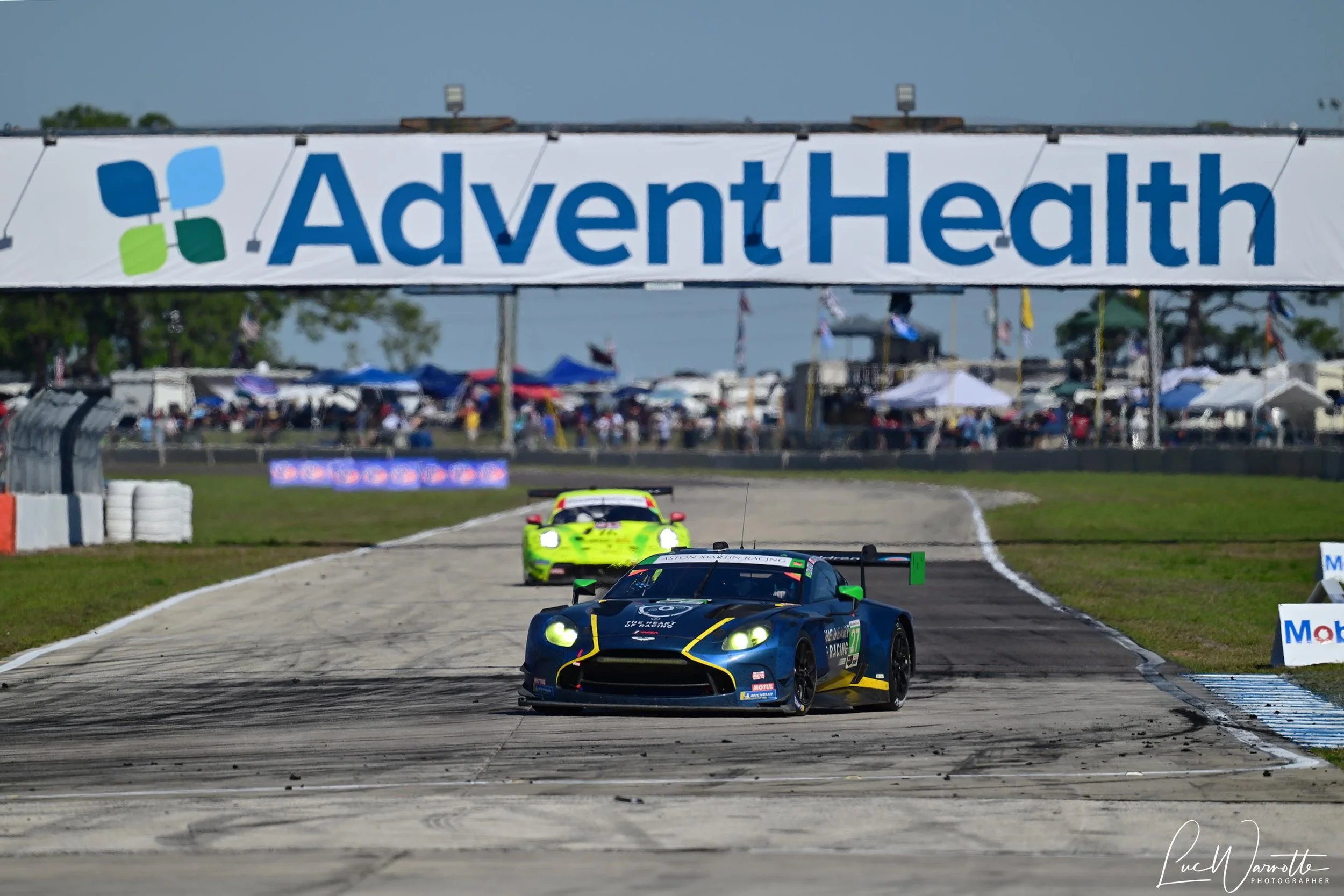 #27 Heart of Racing Team Aston martin Vantage