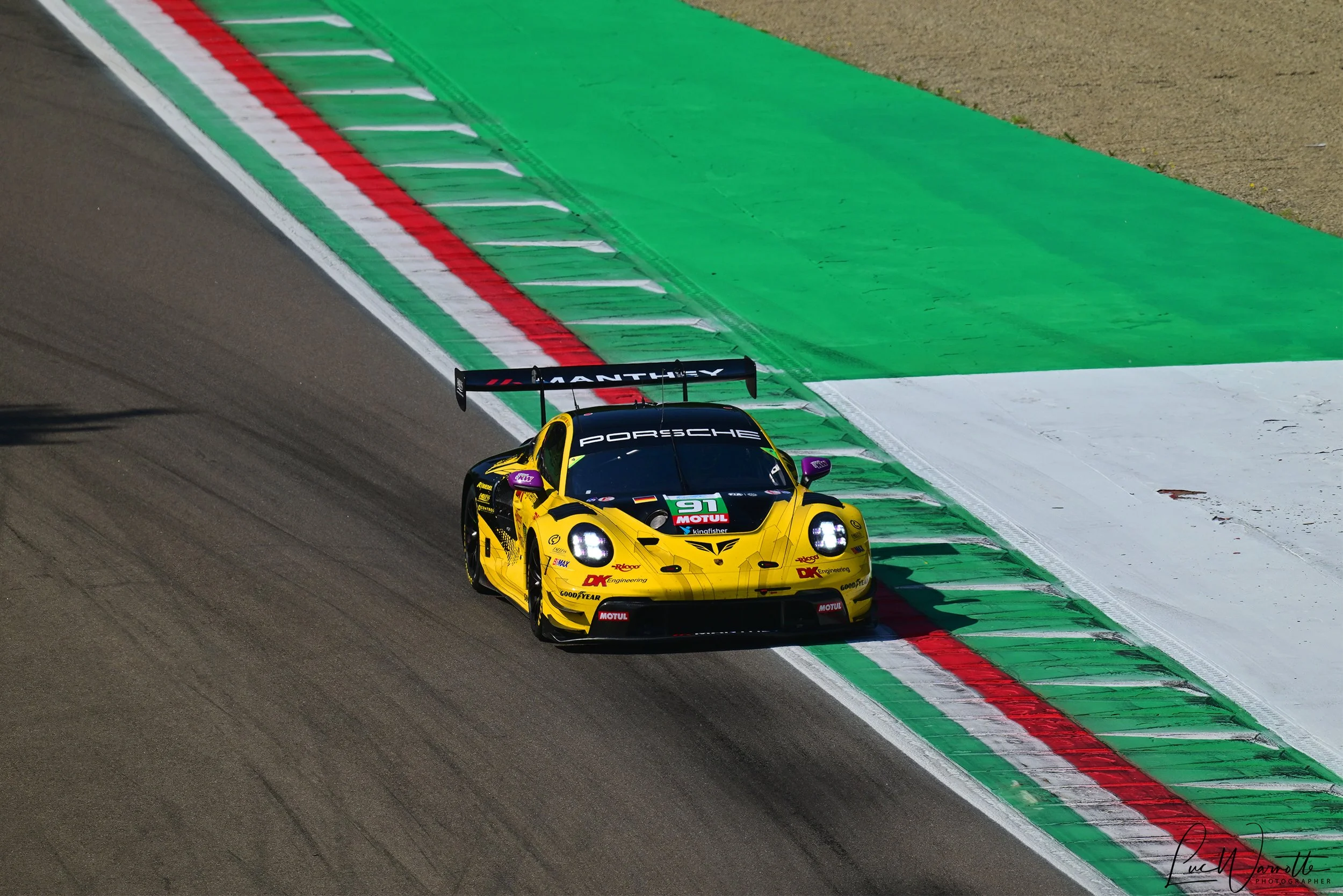 Manthey DK Engineering #91 Porsche