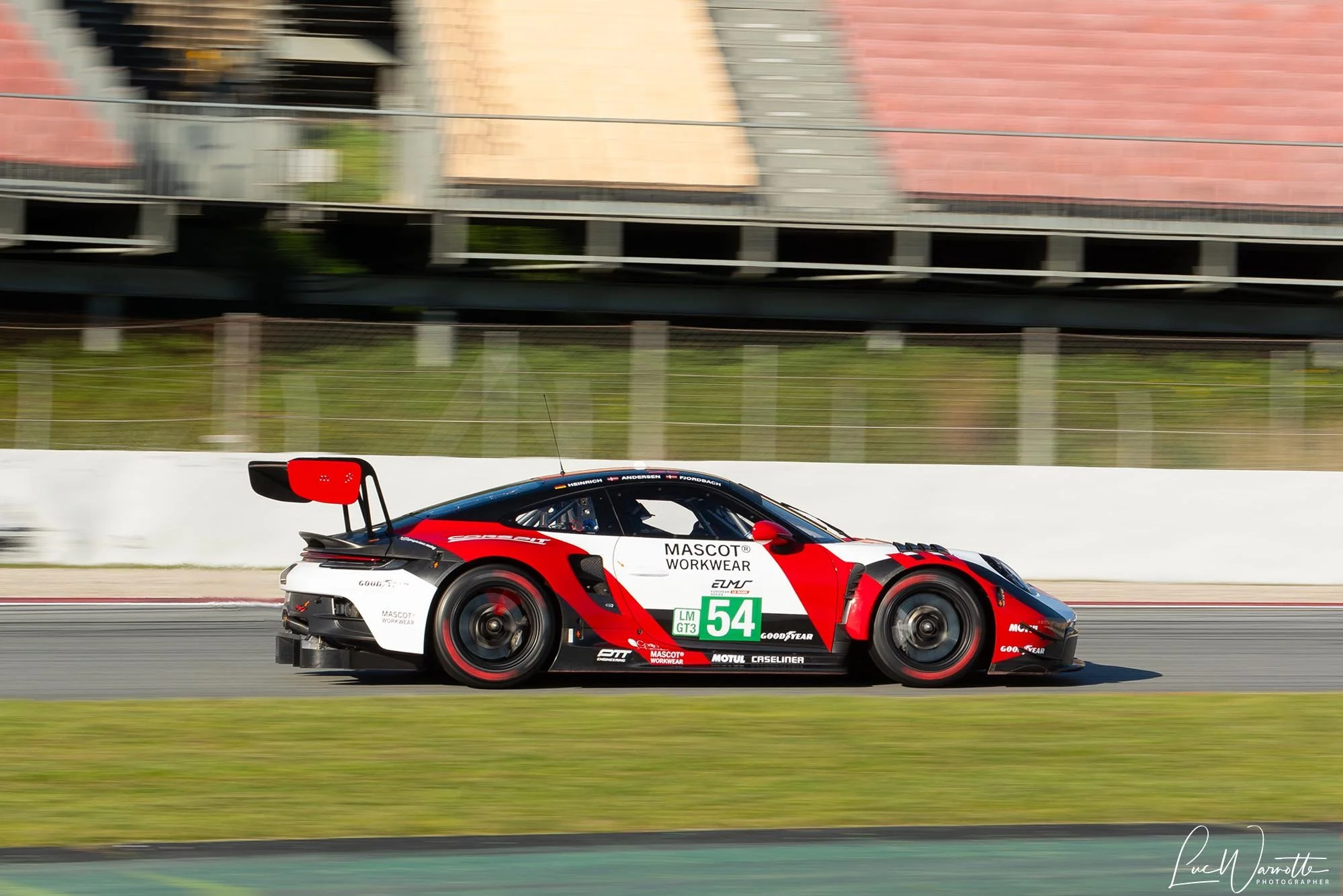 #54 High Class Racing Porsche 911 GT3 R LMGT3