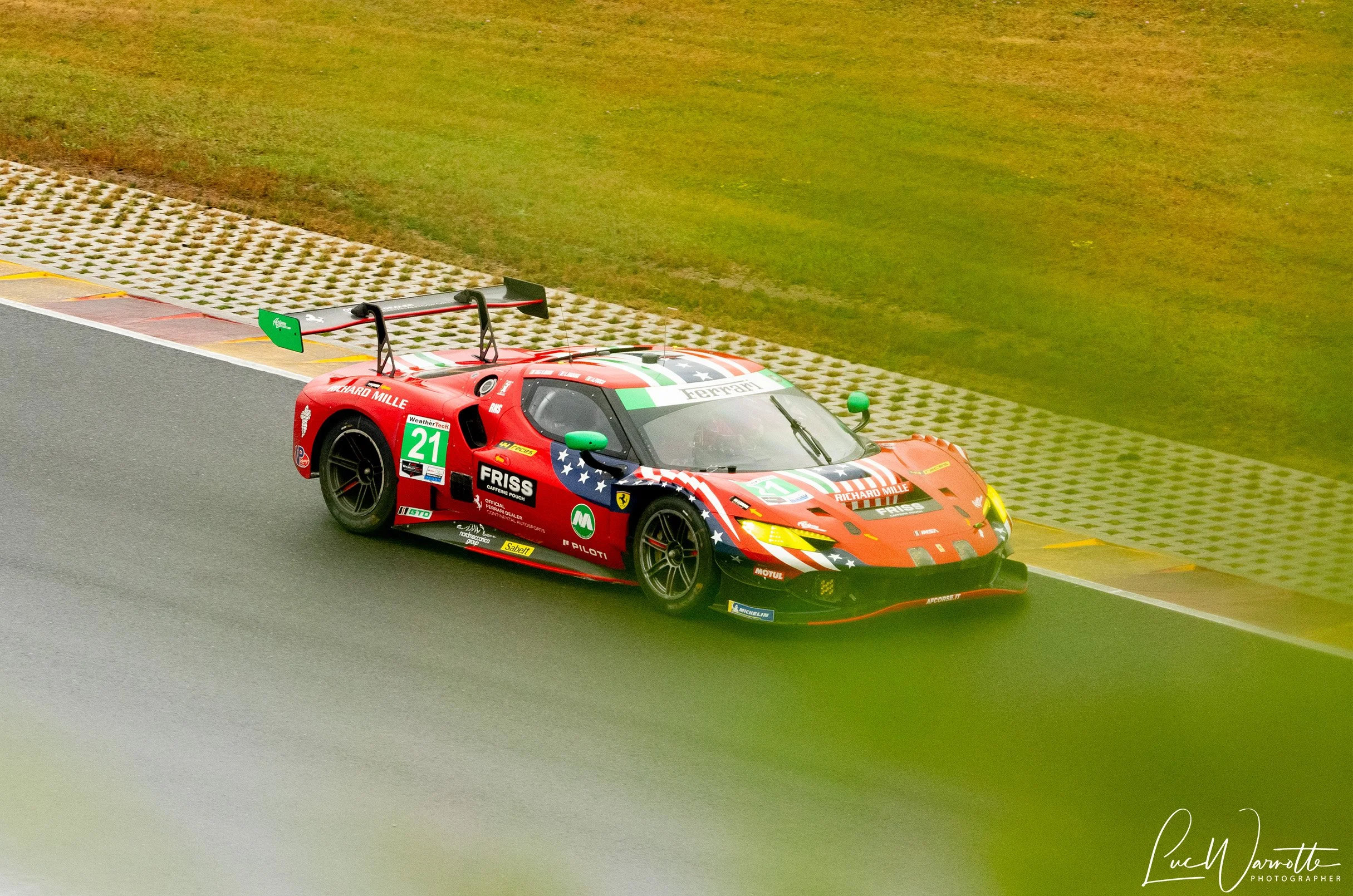 AF Corse #21 Ferrari