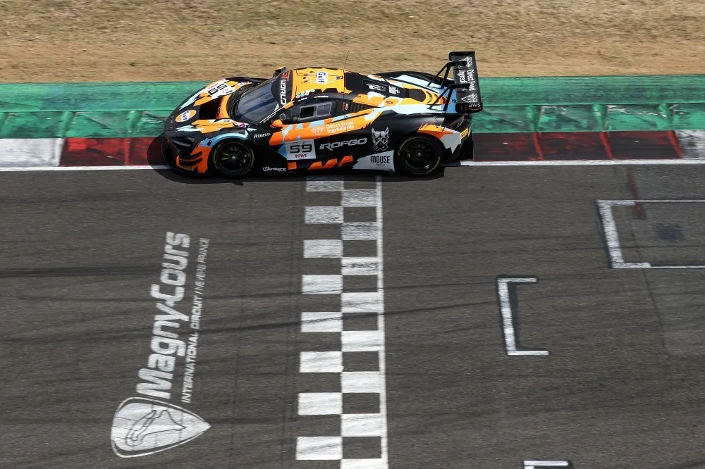 Marvin Kirchhöfer and Benjamin Goethe with Garage 59 #59 Mc Laren 720S GT3 EVO.